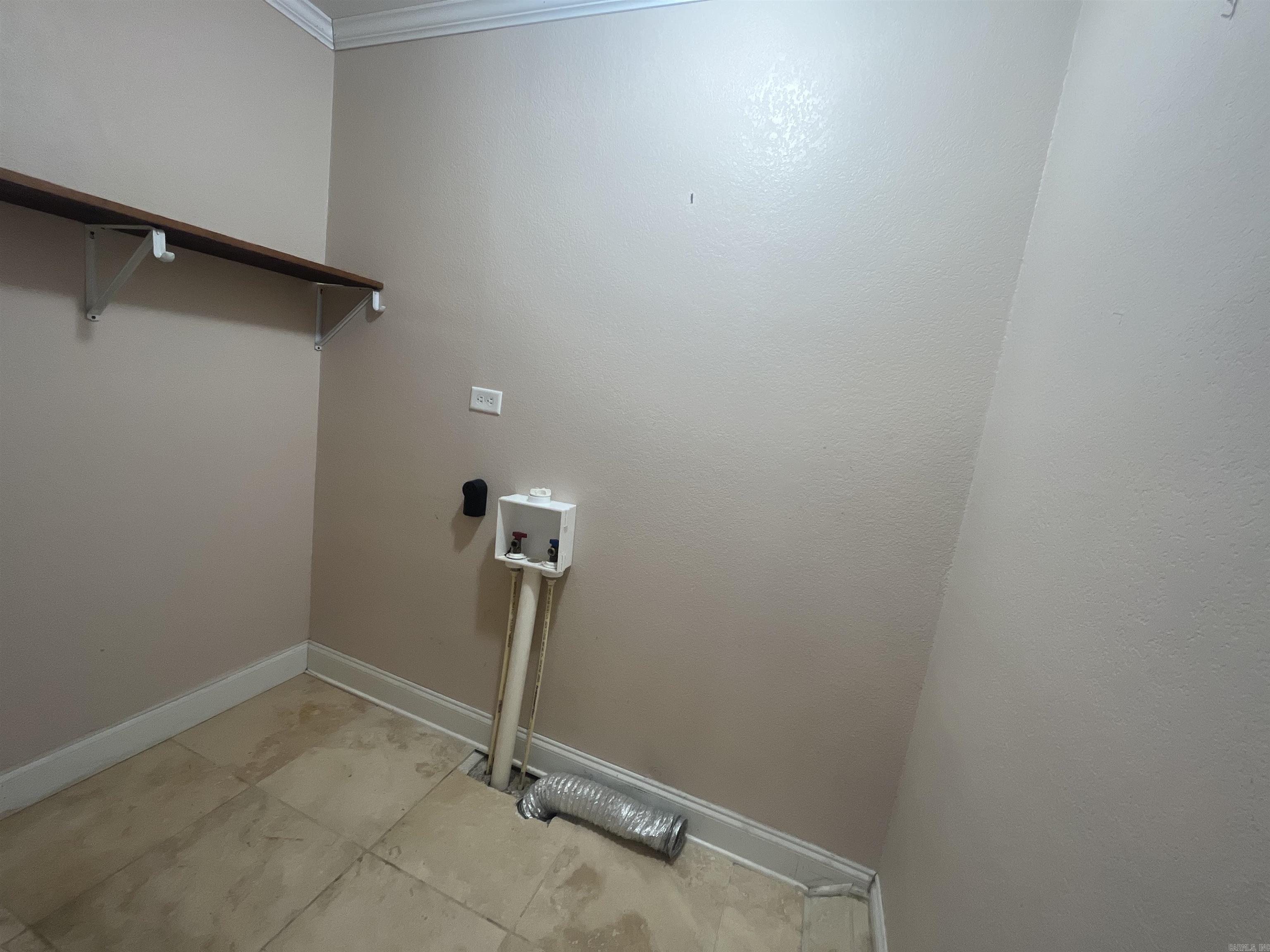 Lund and Hill Origtownmal - Residential