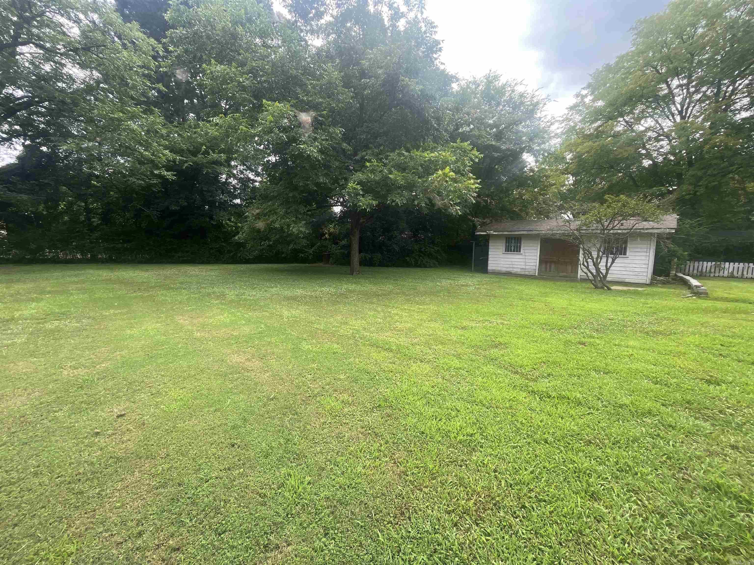 Lund and Hill Origtownmal - Residential