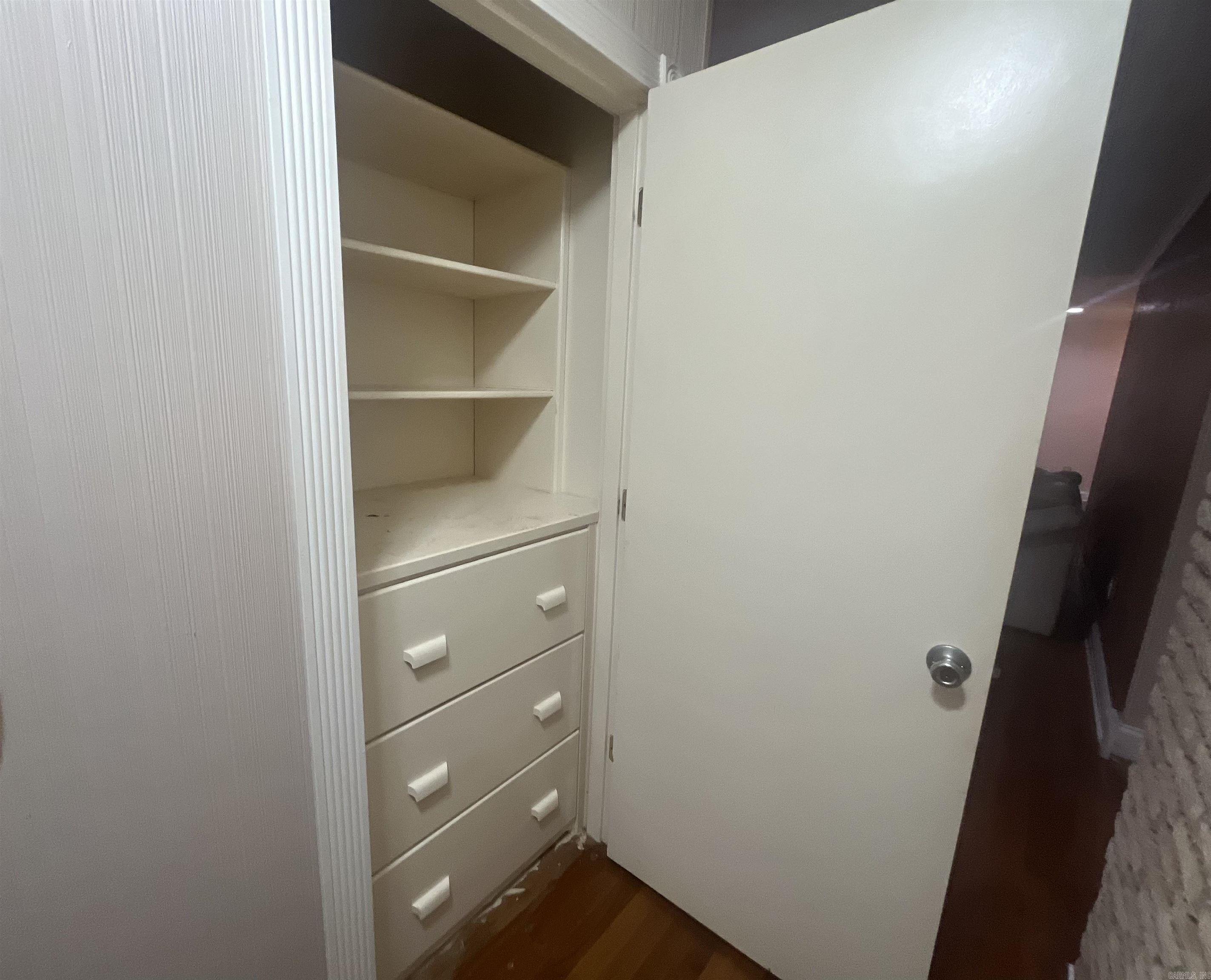 Lund and Hill Origtownmal - Residential