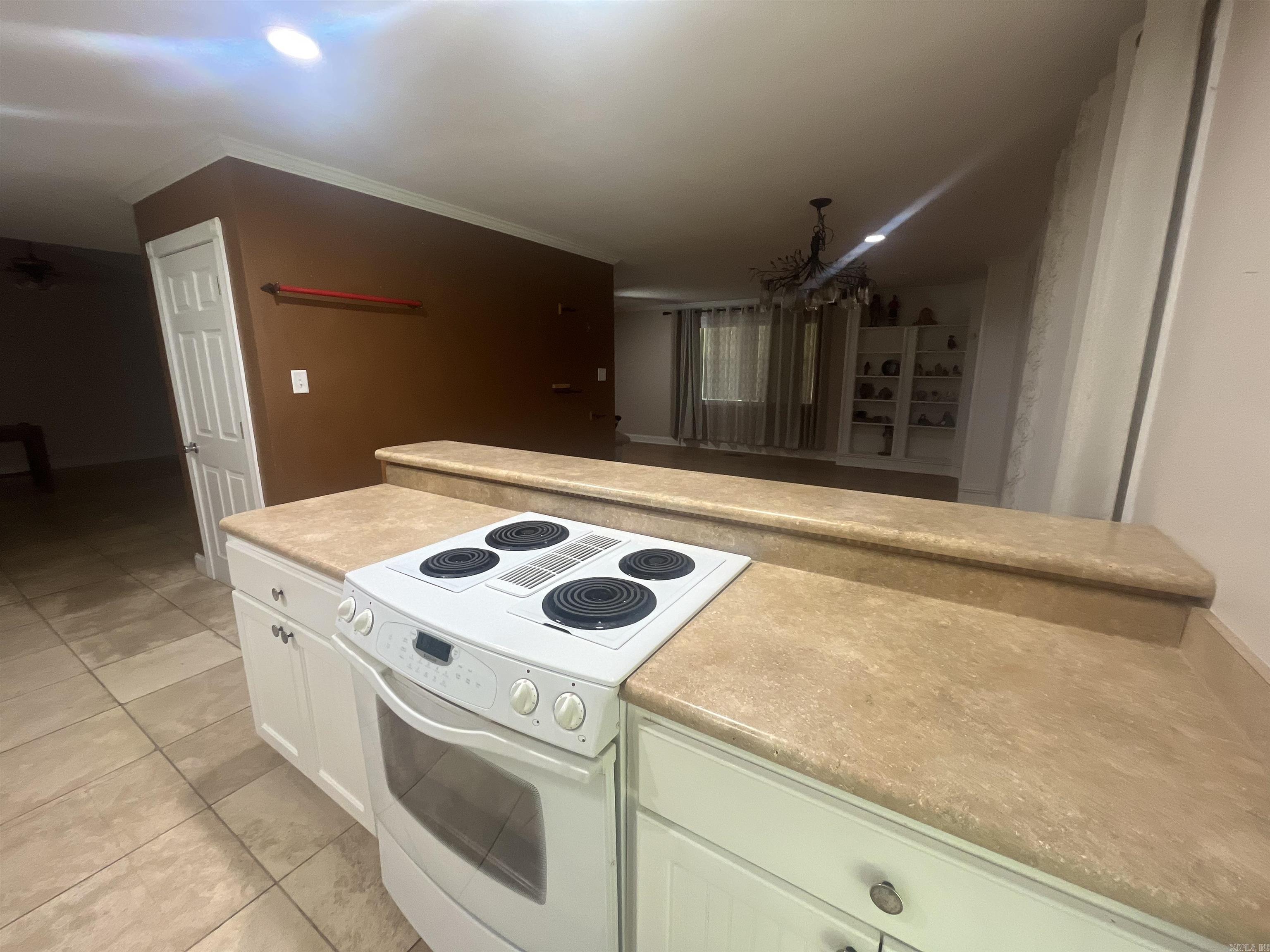 Lund and Hill Origtownmal - Residential