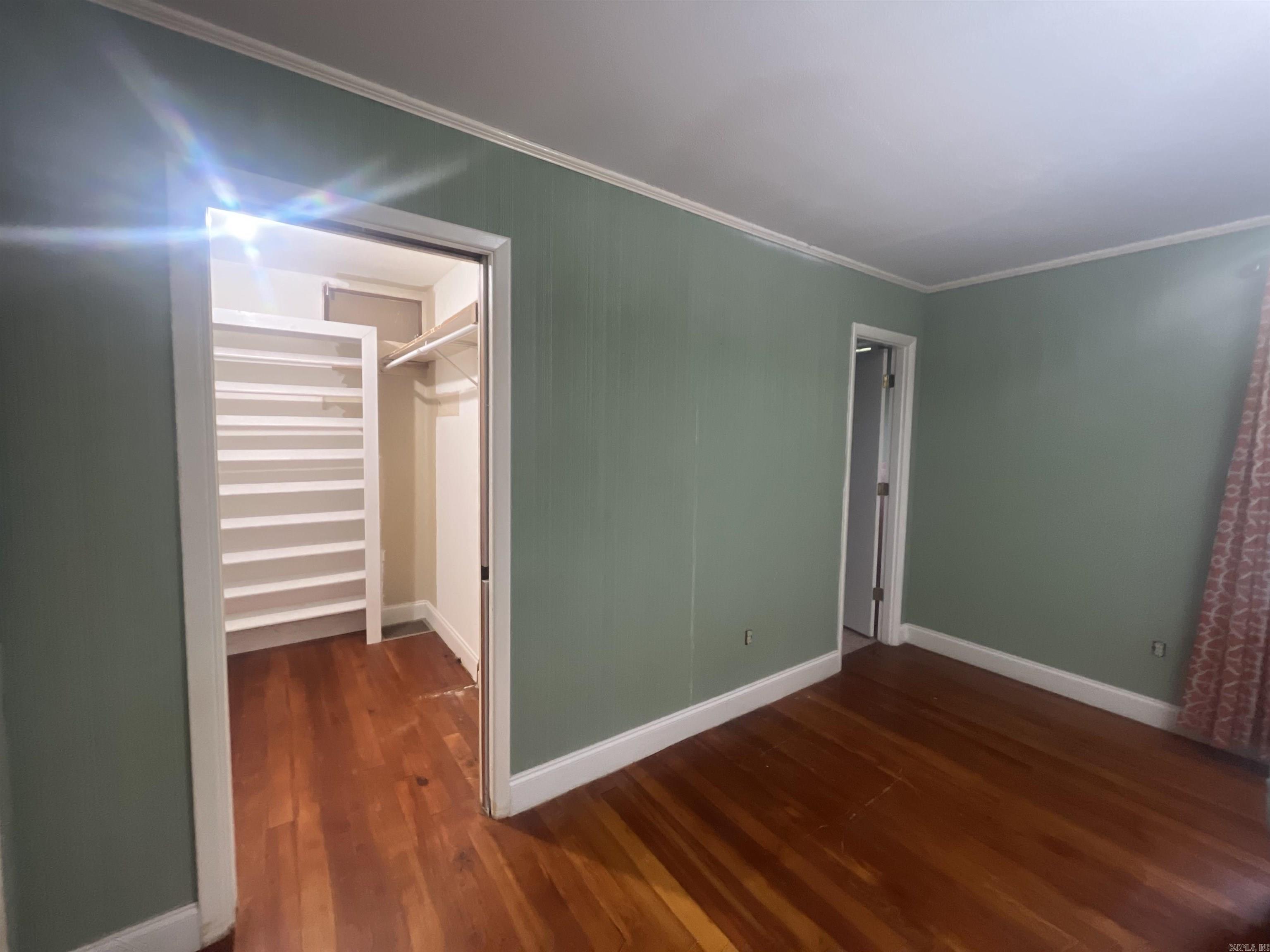 Lund and Hill Origtownmal - Residential