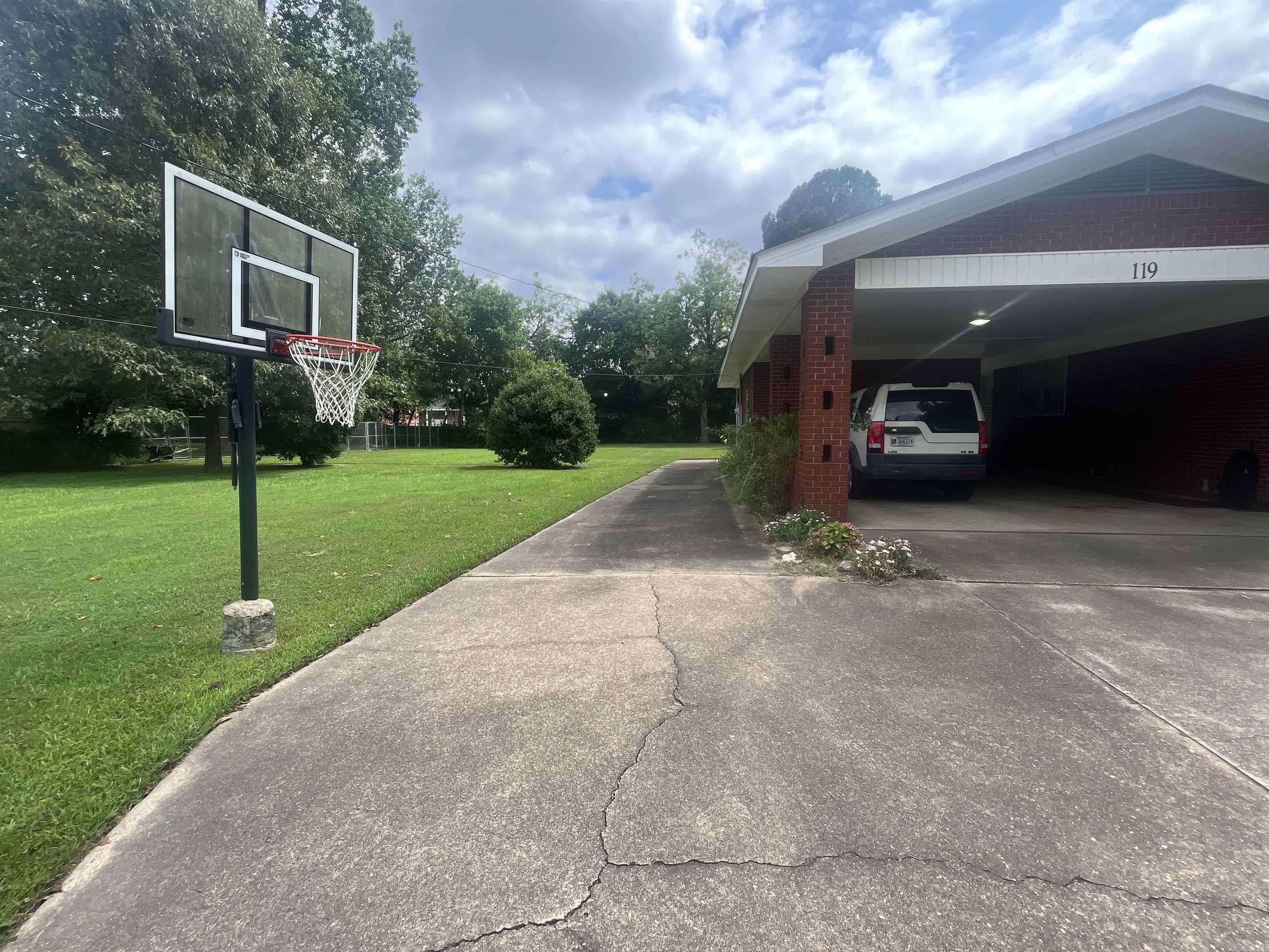 Lund and Hill Origtownmal - Residential