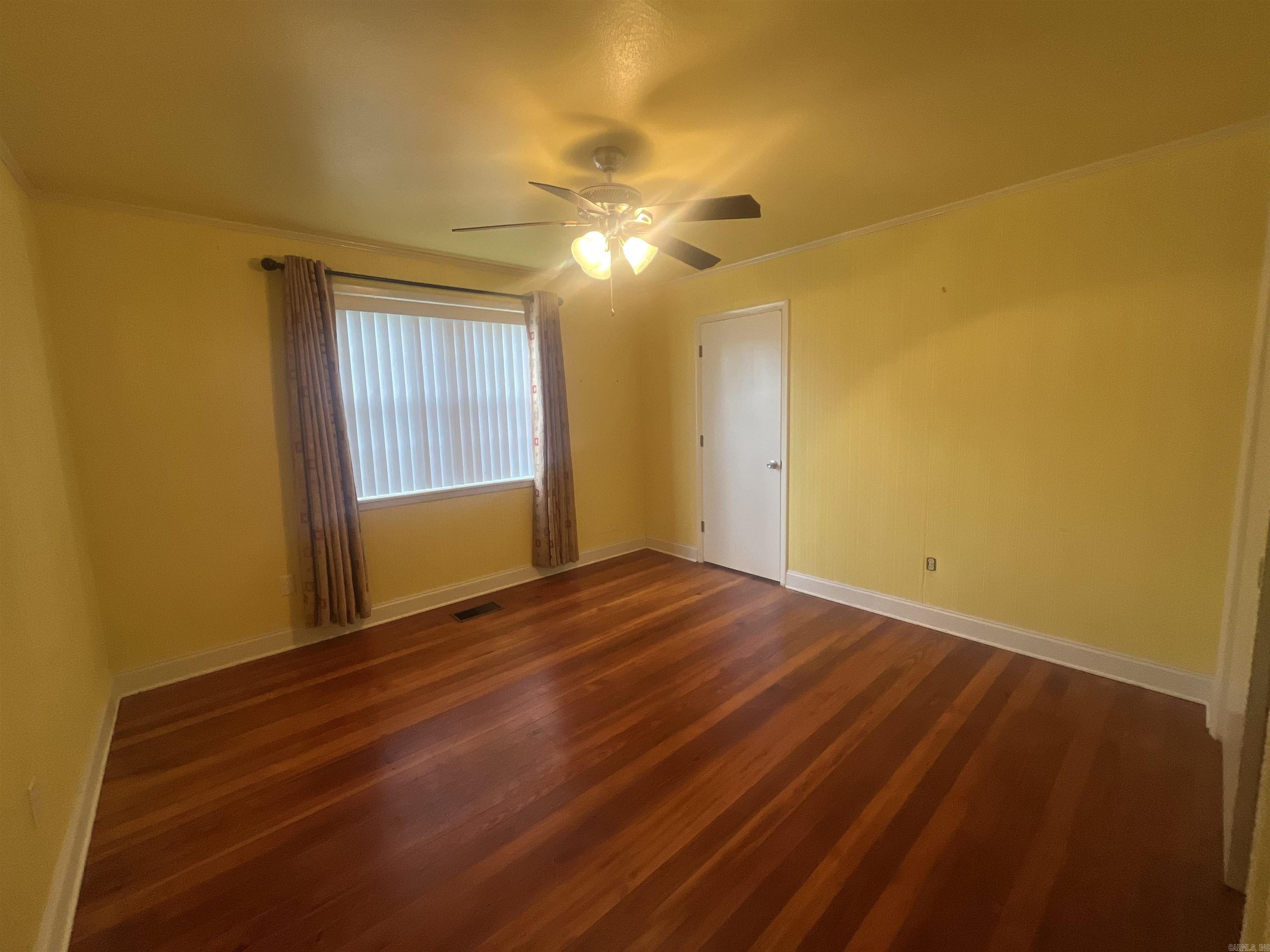 Lund and Hill Origtownmal - Residential