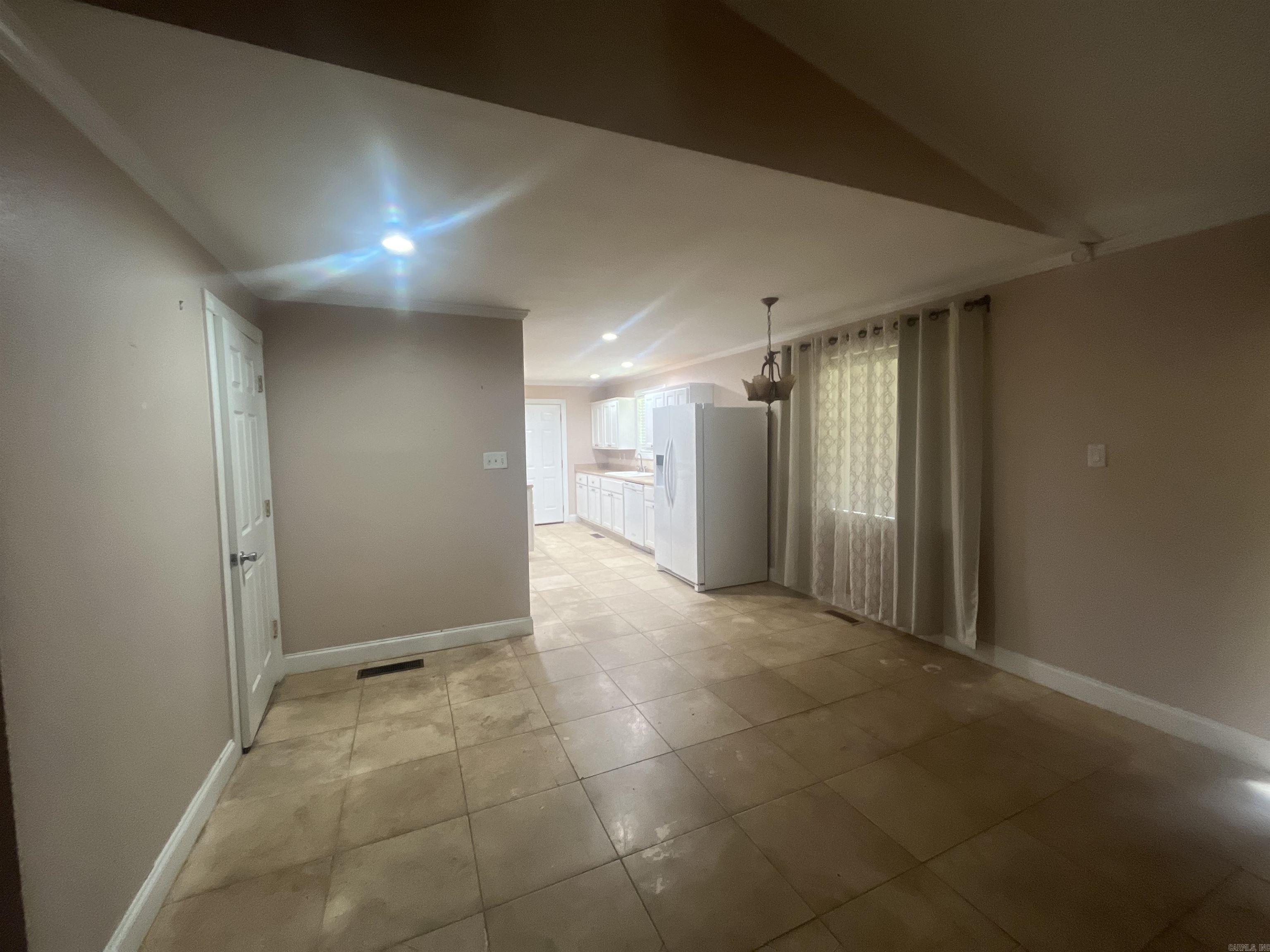 Lund and Hill Origtownmal - Residential