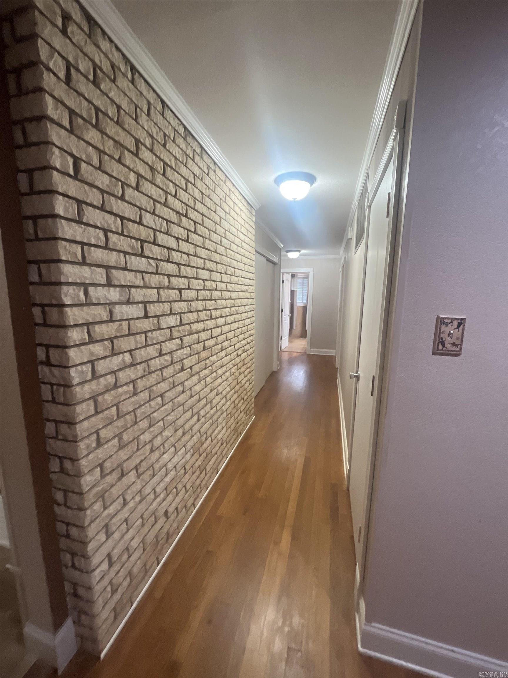 Lund and Hill Origtownmal - Residential