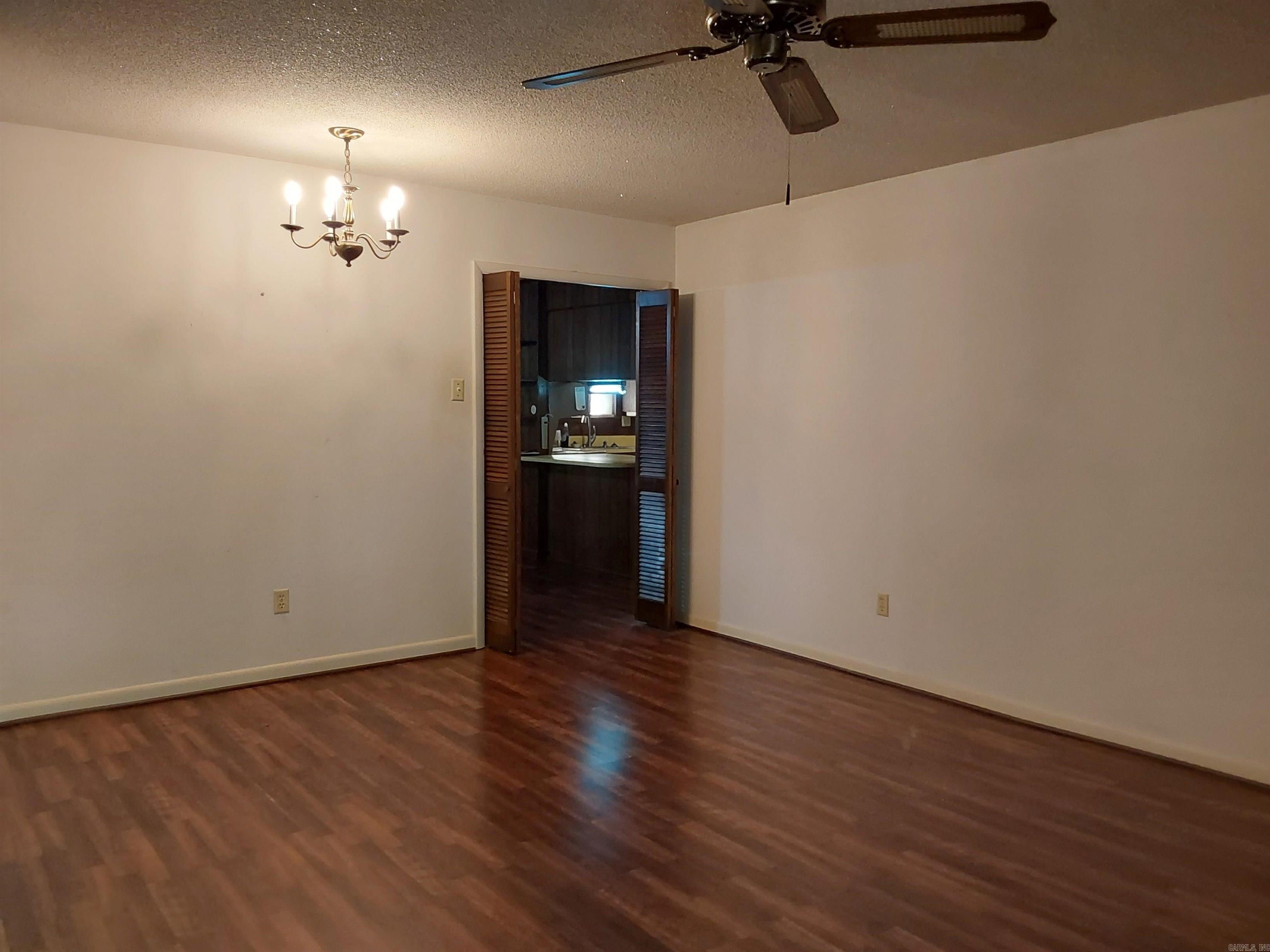 TALL TIMBER WEST - Residential