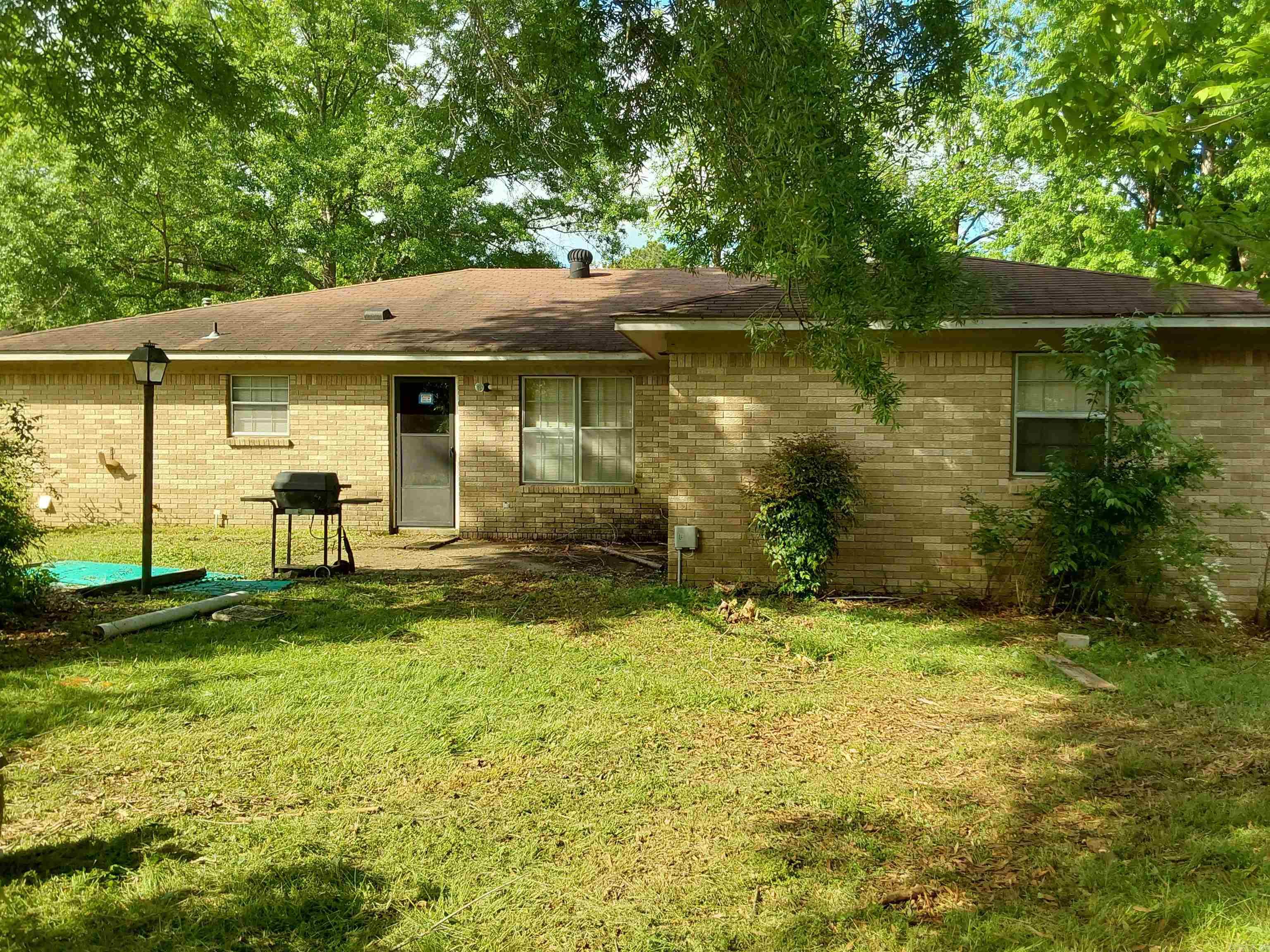 TALL TIMBER WEST - Residential