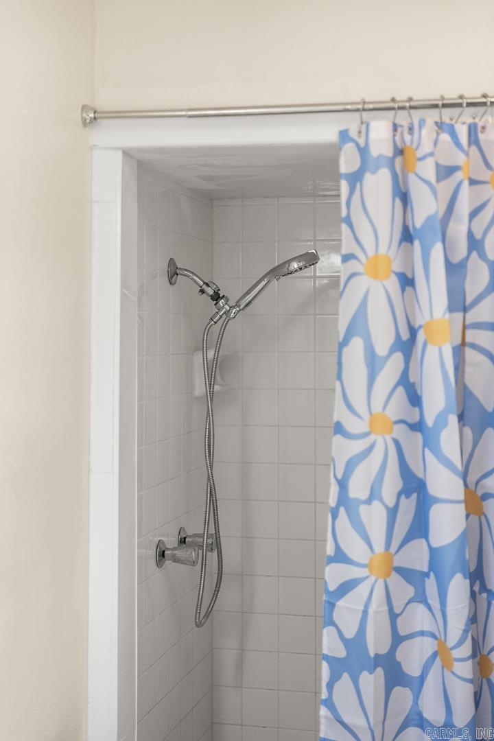 LINDENWOOD - Residential