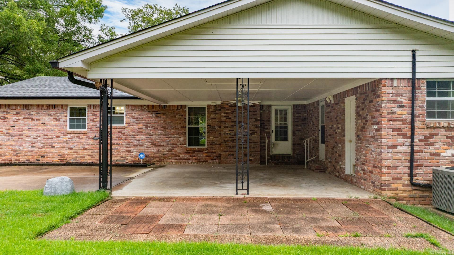 LINDENWOOD - Residential