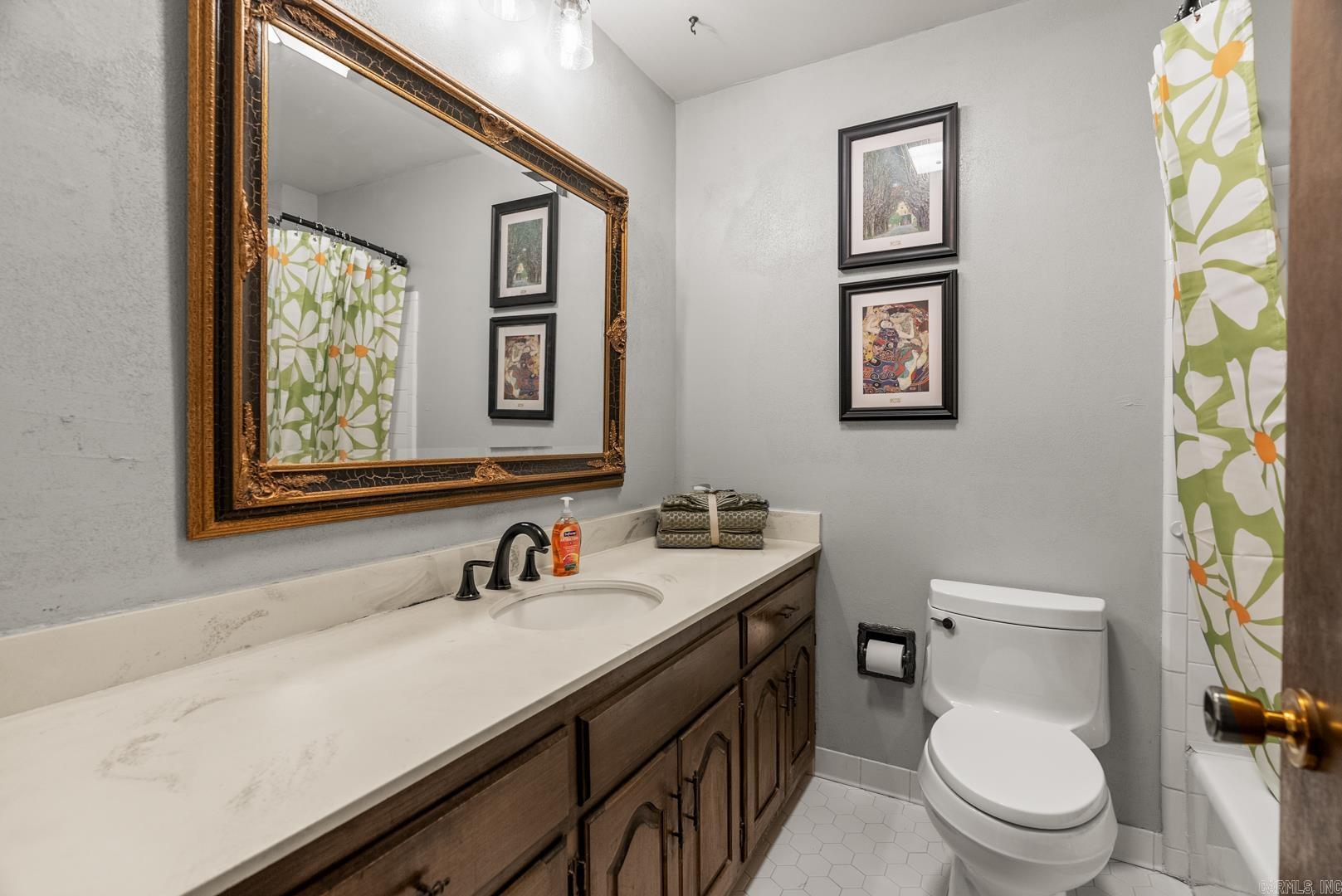 LINDENWOOD - Residential