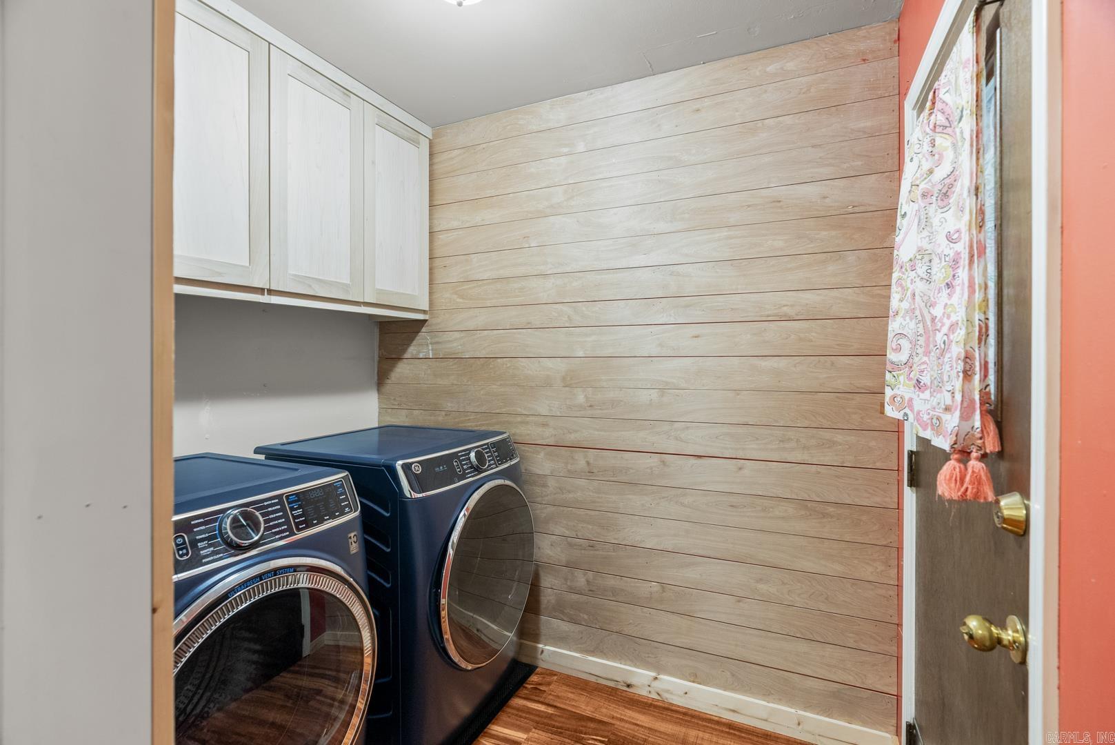 LINDENWOOD - Residential