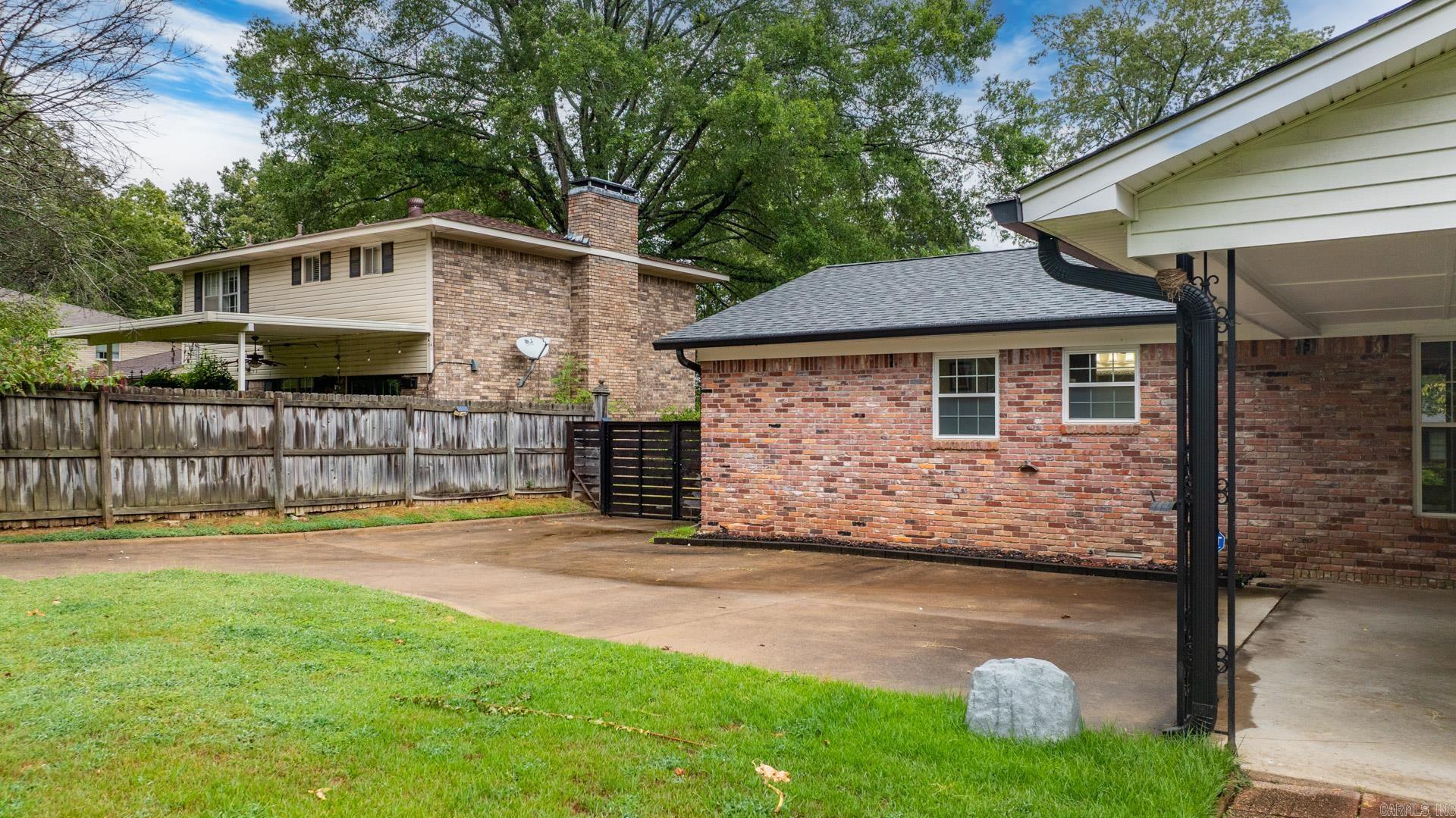 LINDENWOOD - Residential