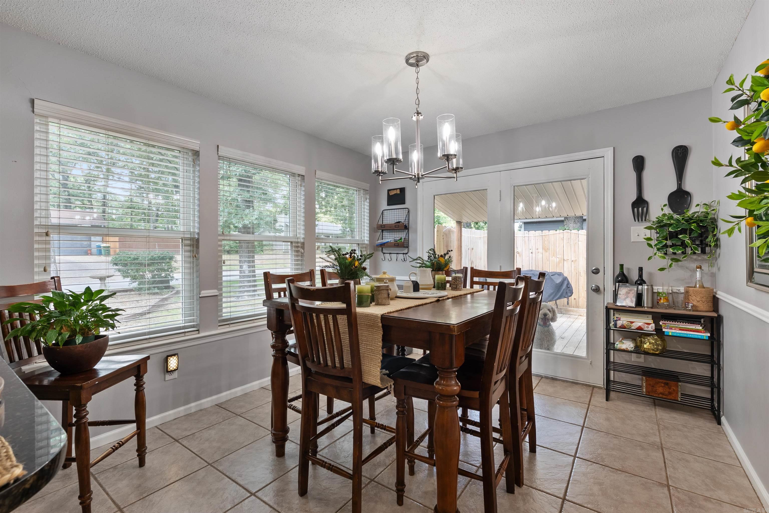 CEDAR RIDGE - Residential