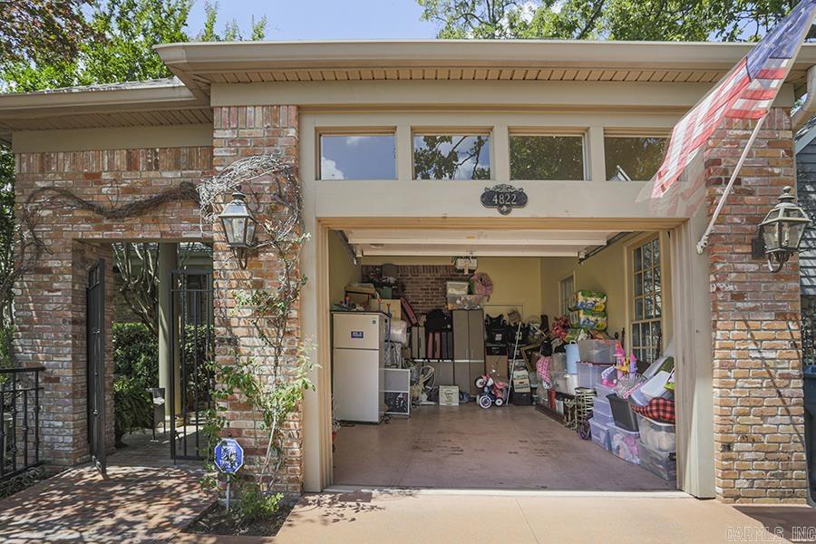 NEWTONS - Residential