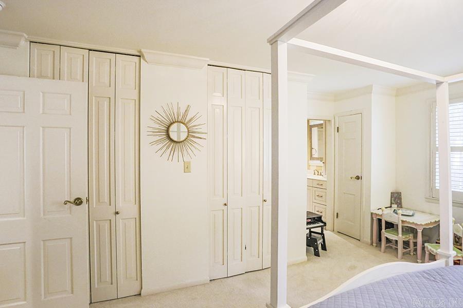 NEWTONS - Residential