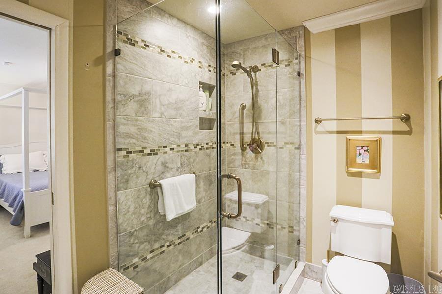 NEWTONS - Residential