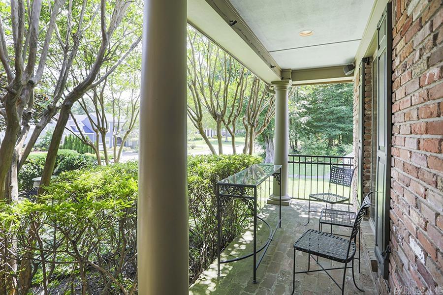 NEWTONS - Residential