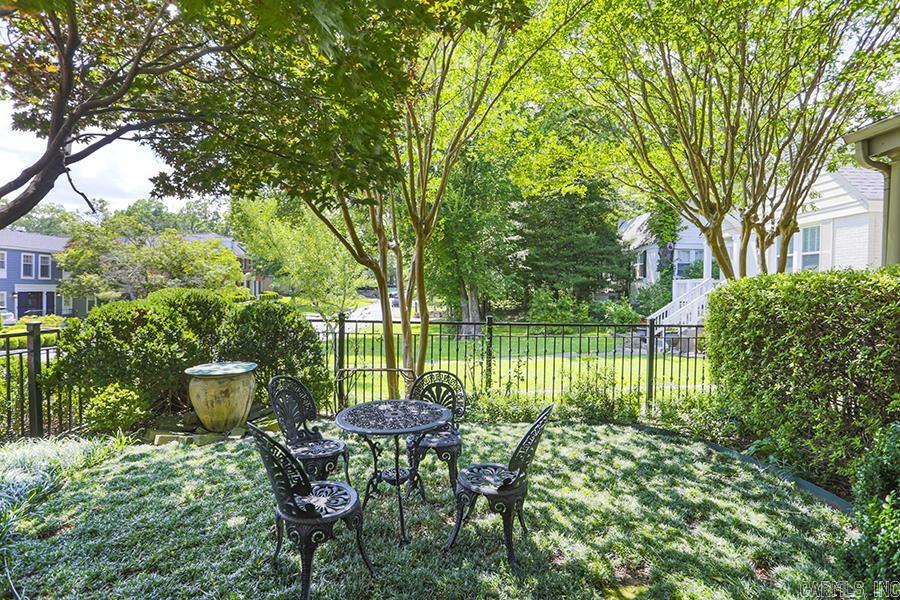 NEWTONS - Residential