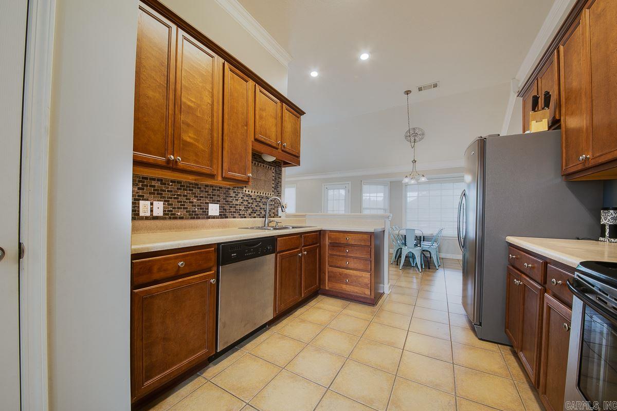 Magness North - Residential Lease