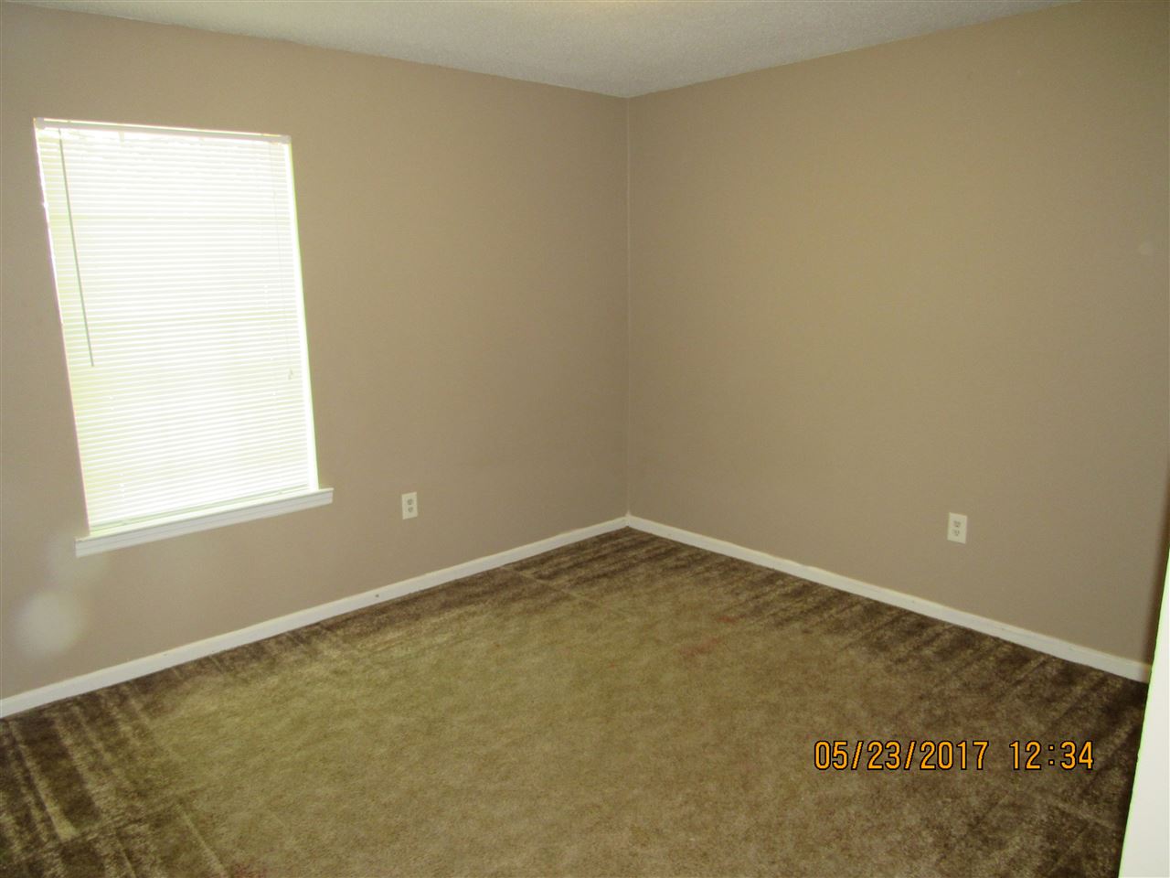 nil - Residential Lease