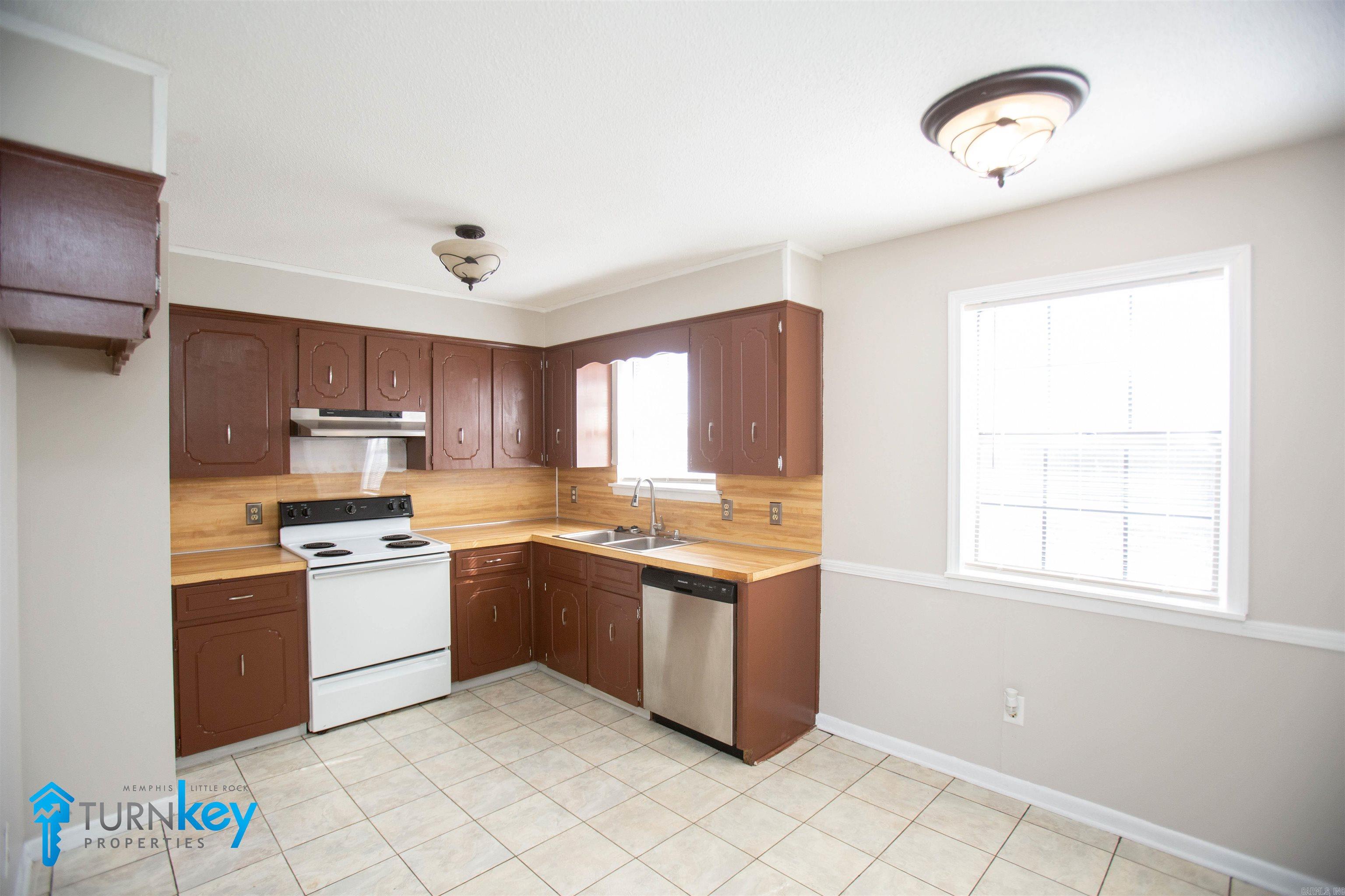 Cherry - Residential Lease