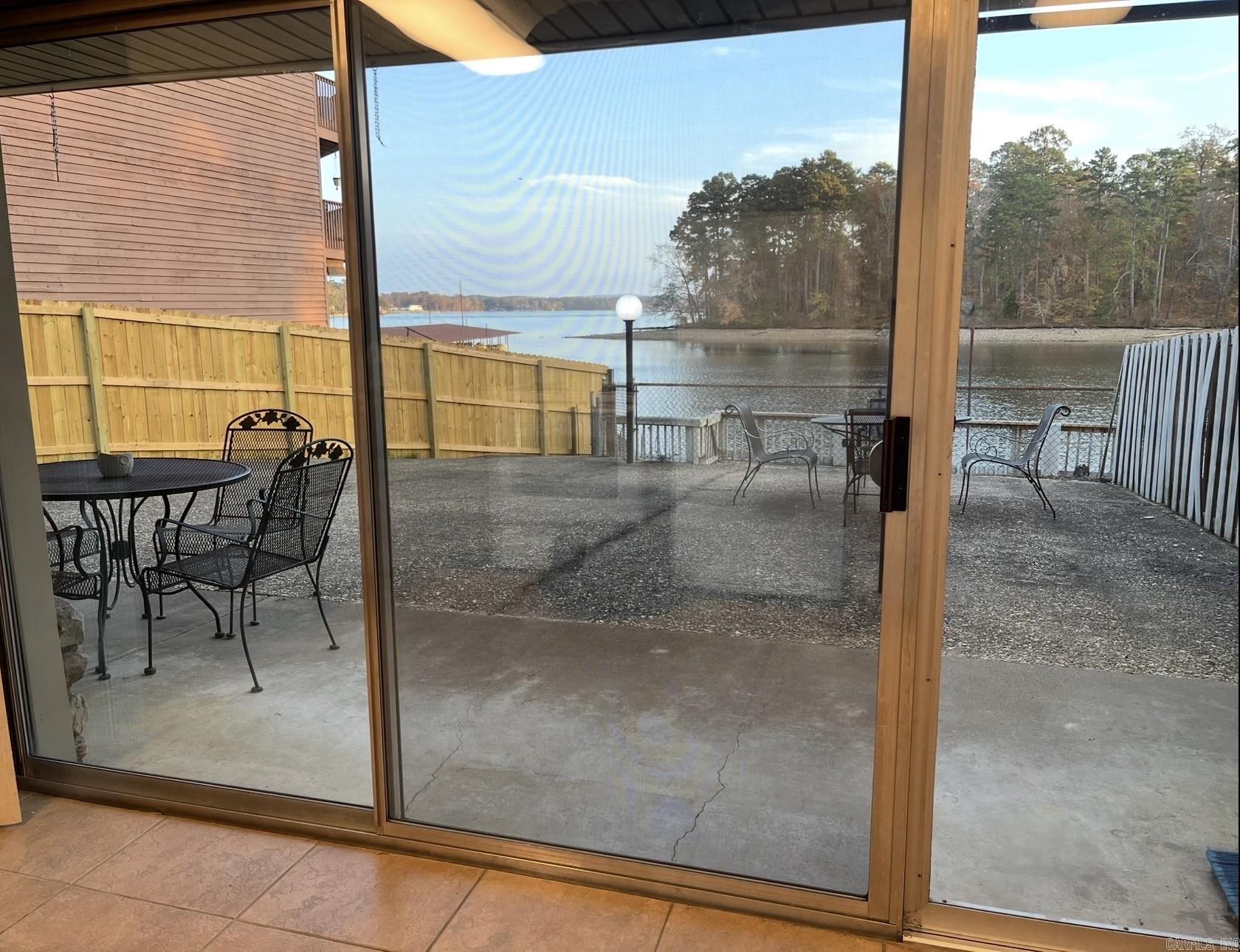 8-3S-19W Unplatted Hot S - Residential Income