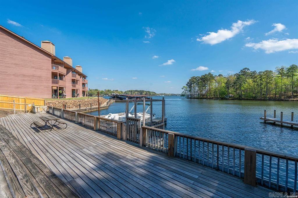 8-3S-19W Unplatted Hot S - Residential Income