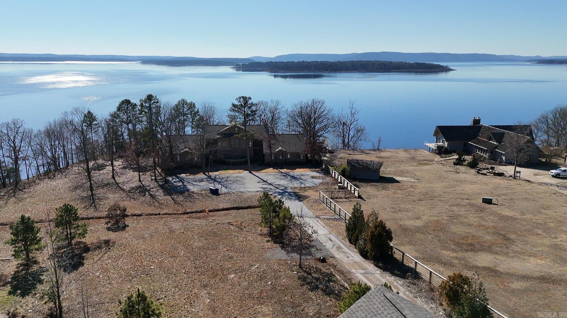 Tannenbaum-Lake - Residential