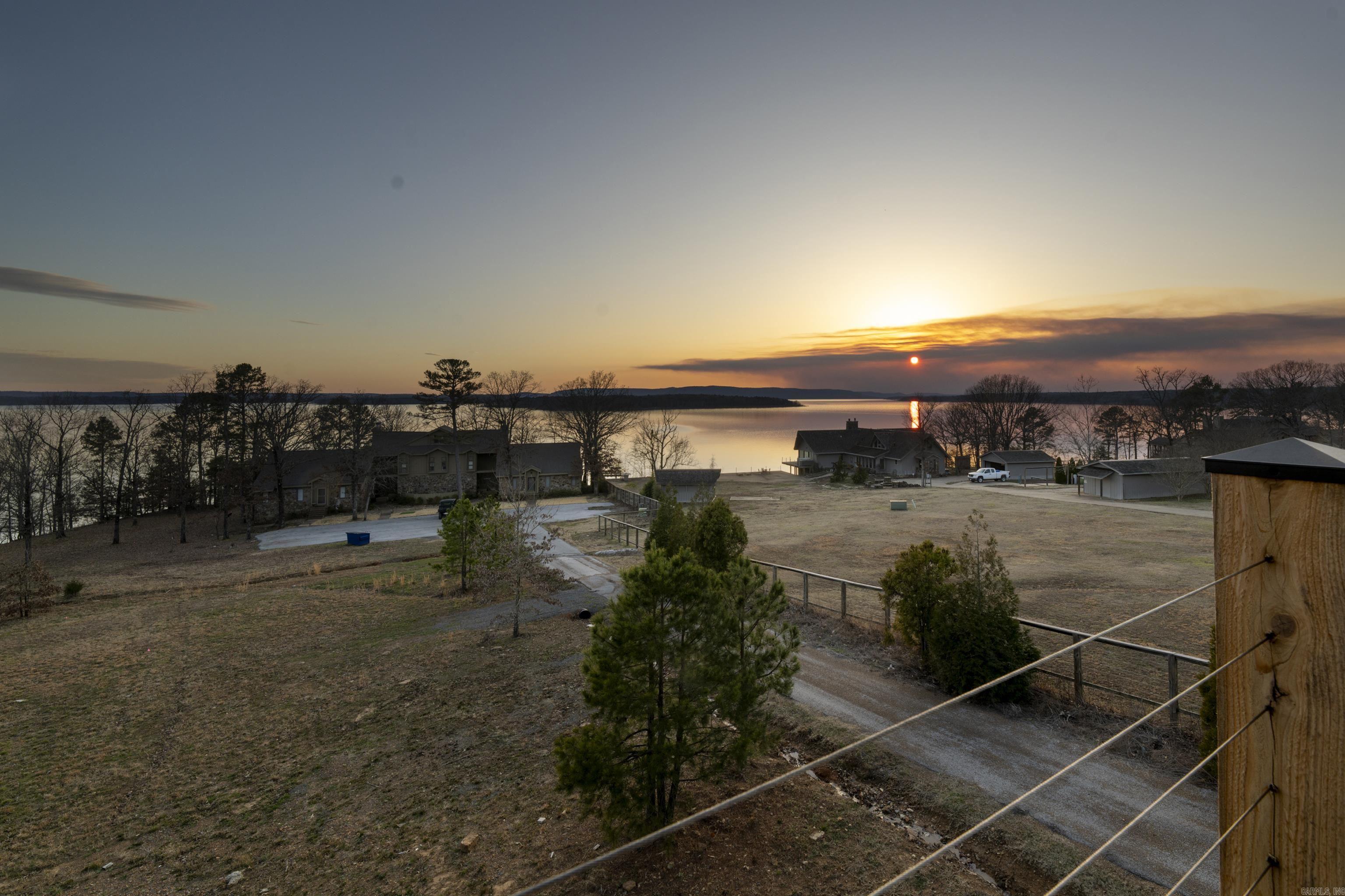 Tannenbaum-Lake - Residential