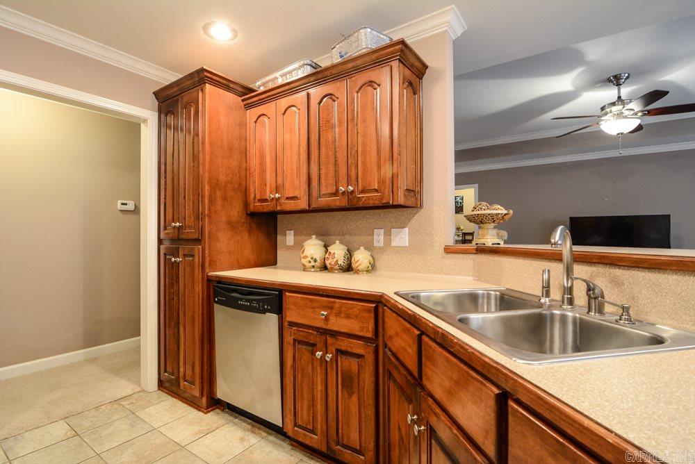 JAXON TERRACE - Residential