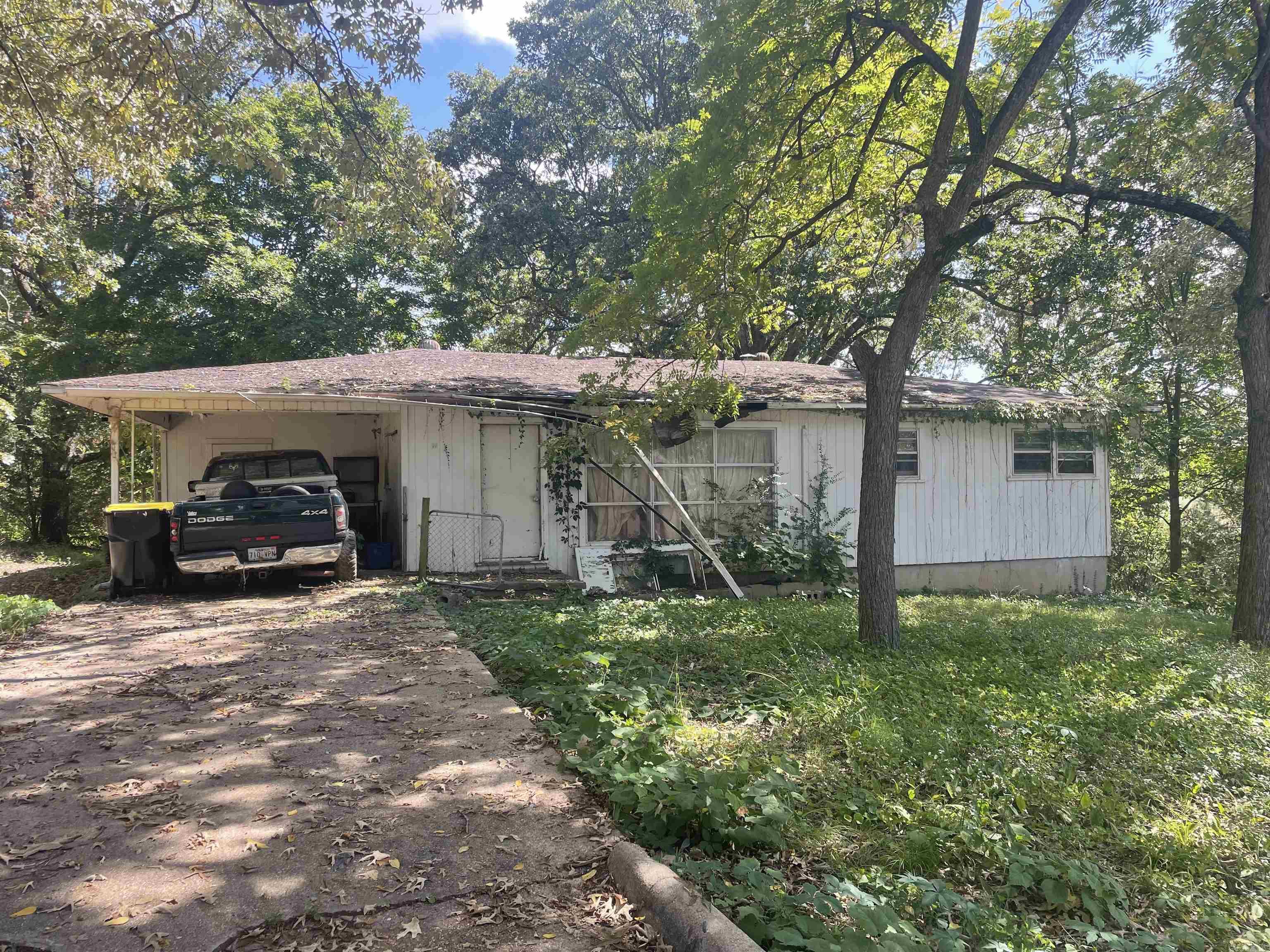 TAYLOR - Residential