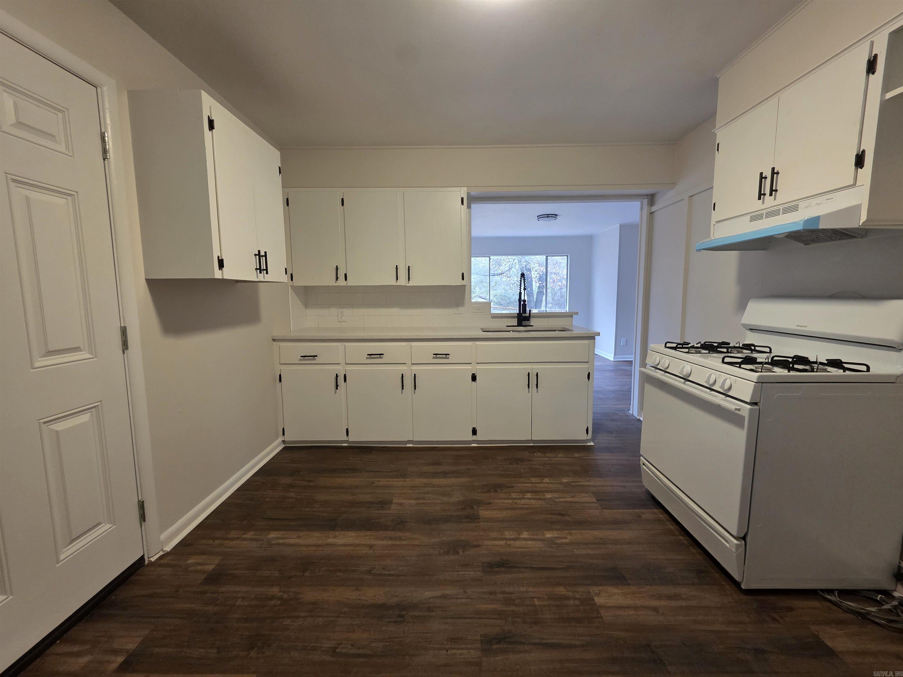 JULIE ADDN - NORTH LITTLE ROCK - Residential Lease