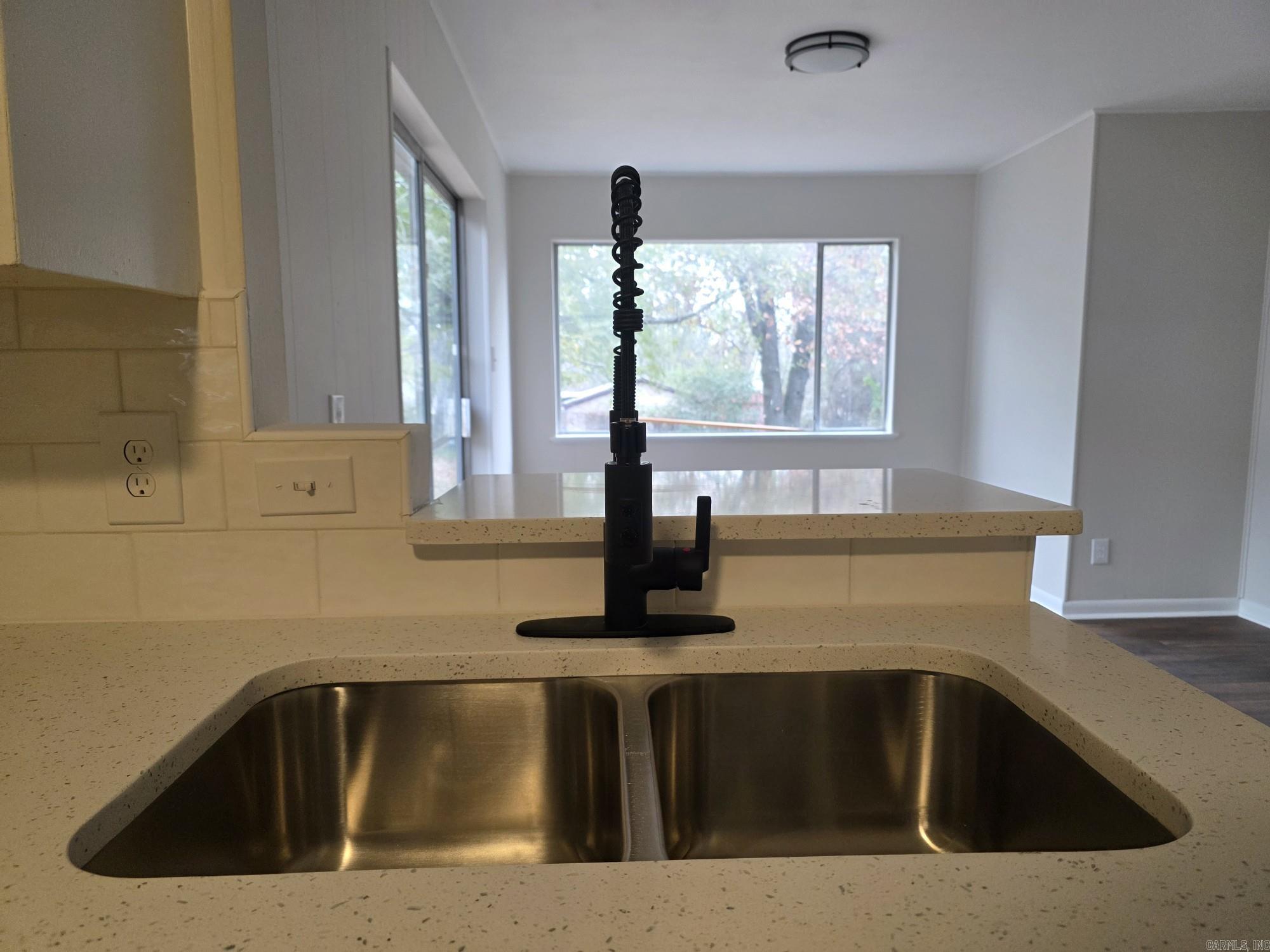 JULIE ADDN - NORTH LITTLE ROCK - Residential Lease