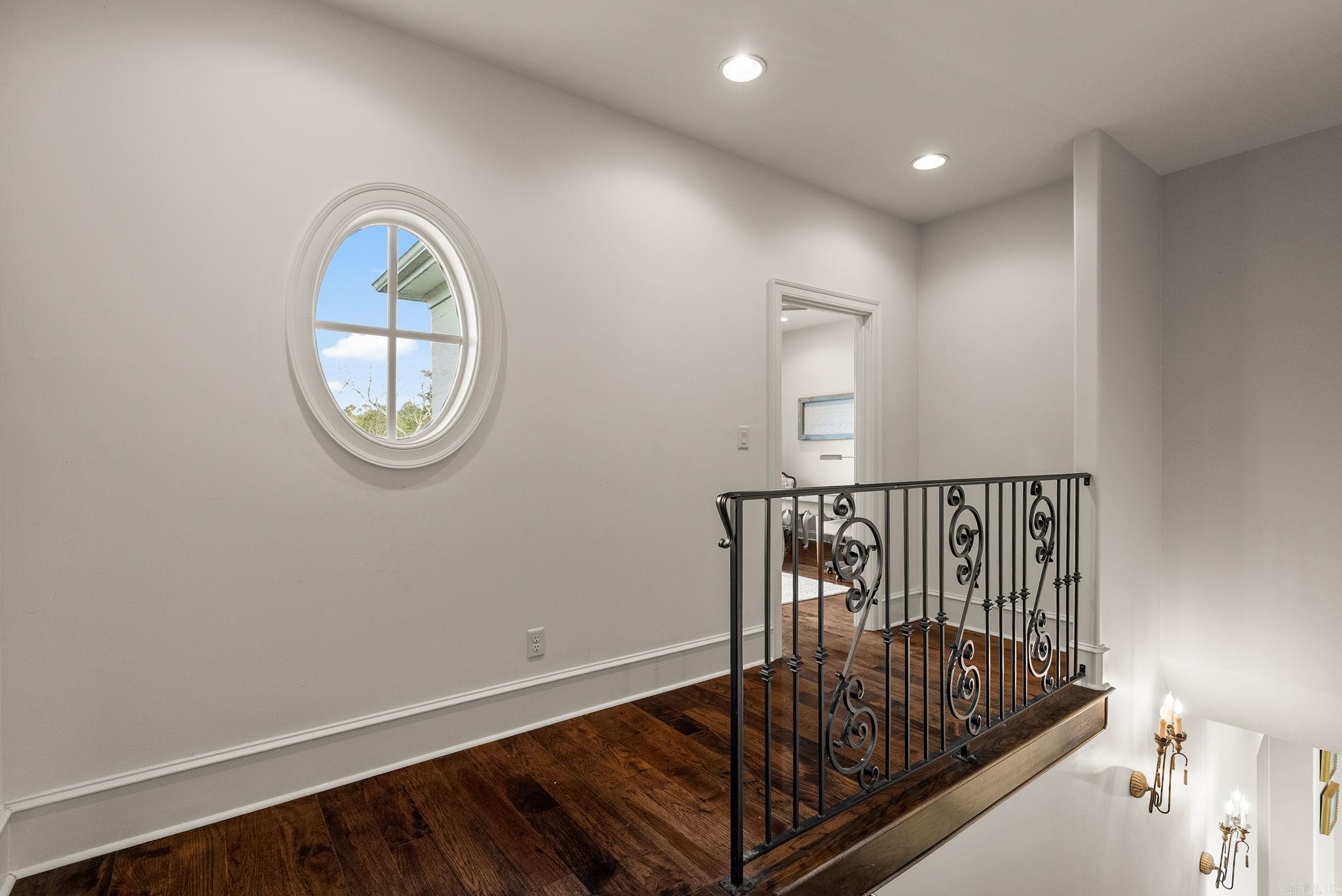 CHENAL DOWNS - Residential