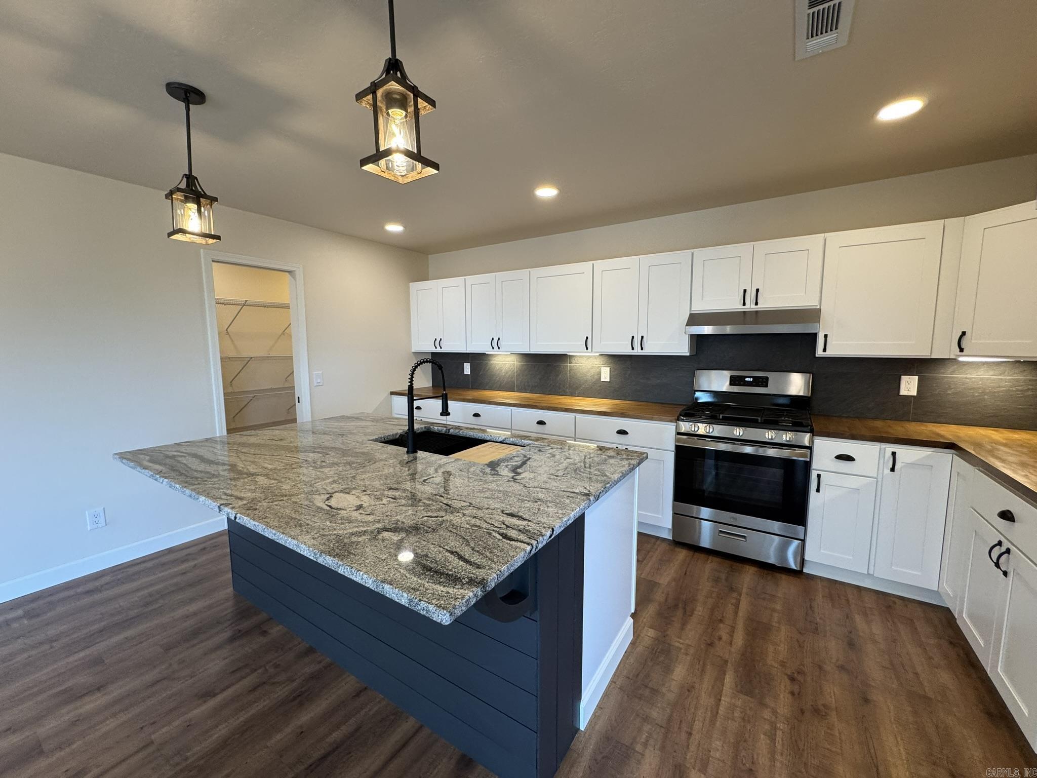 WYLDEWOOD ACRES SUB - Residential