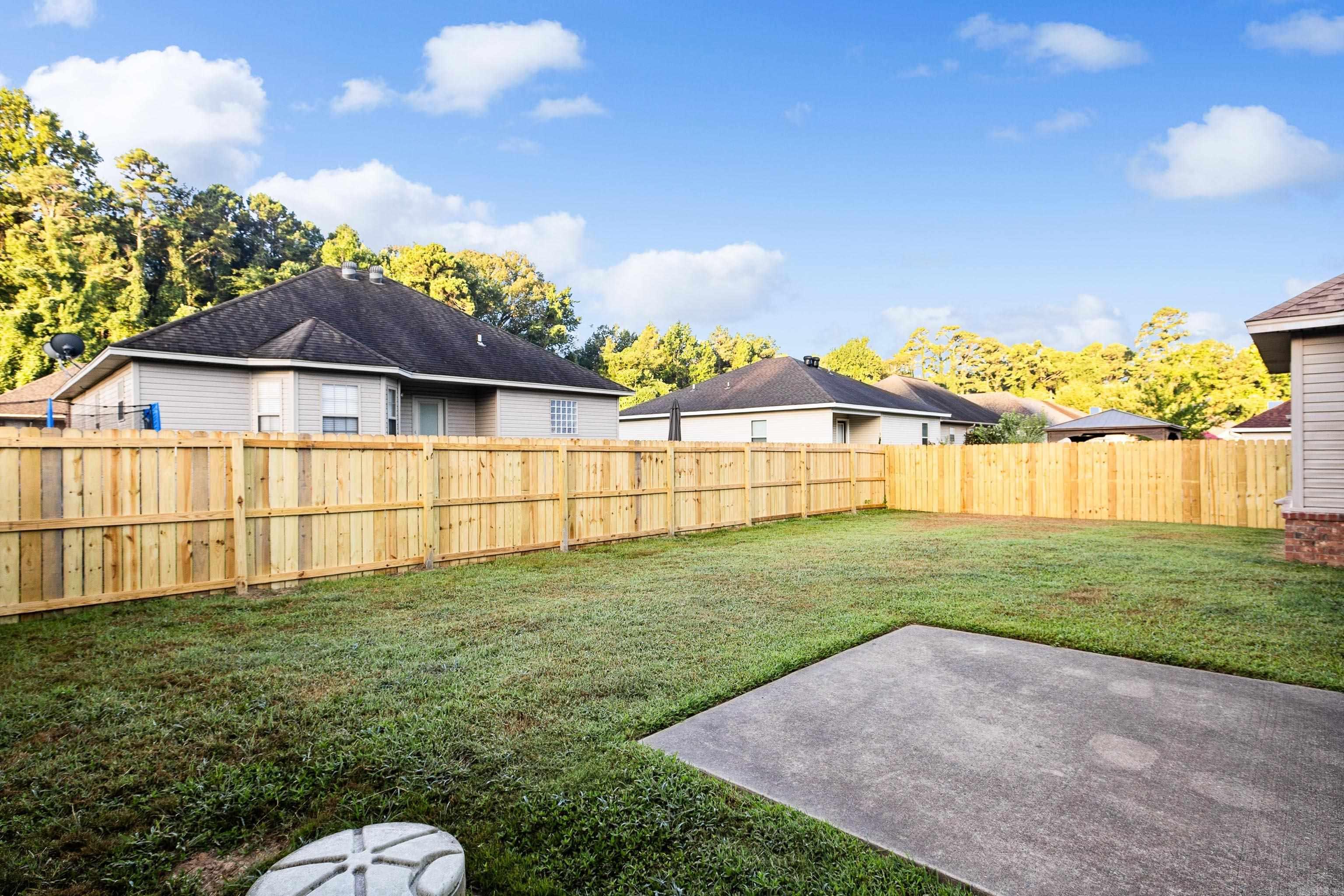 WISTERIA VINEYARD - Residential