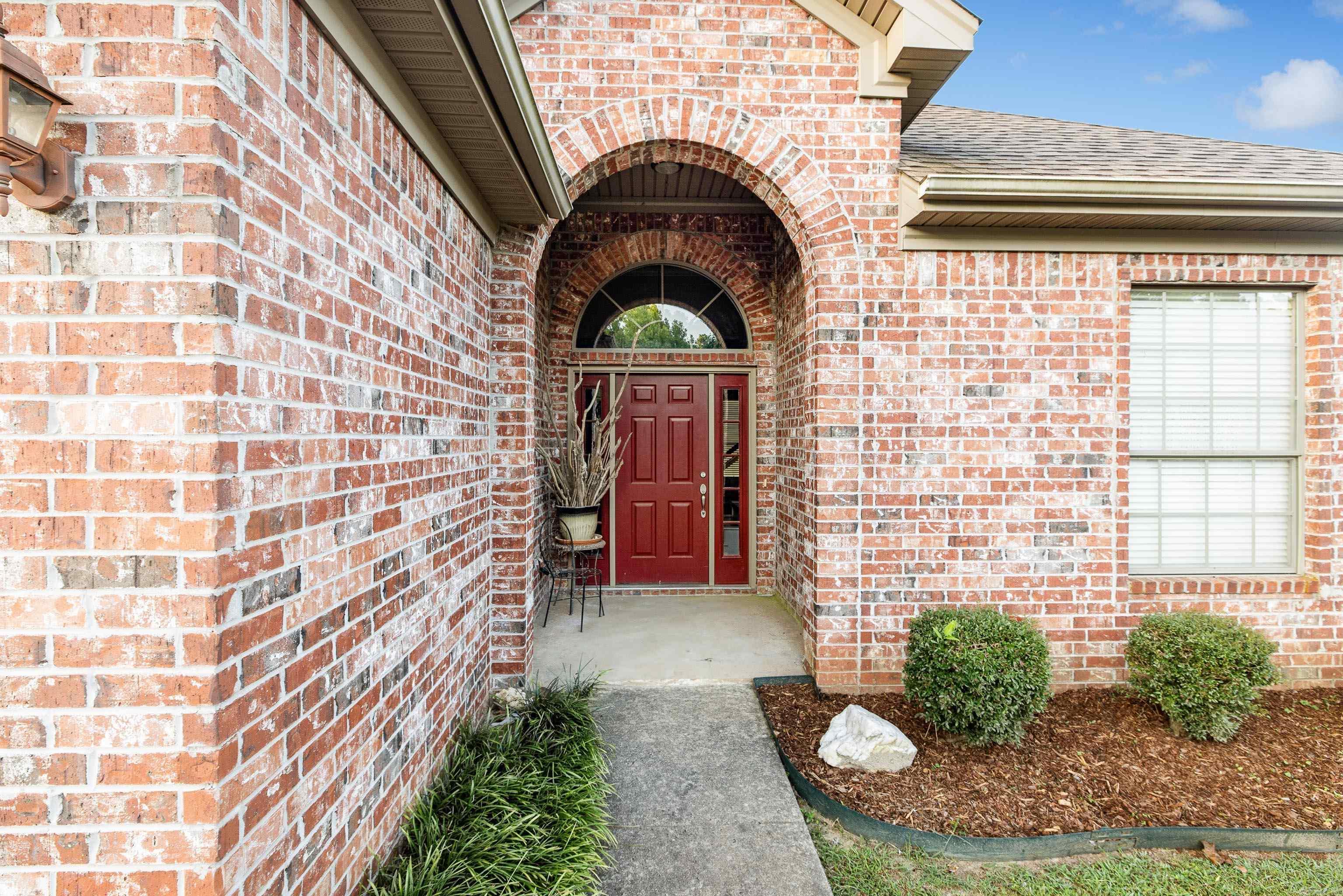 WISTERIA VINEYARD - Residential