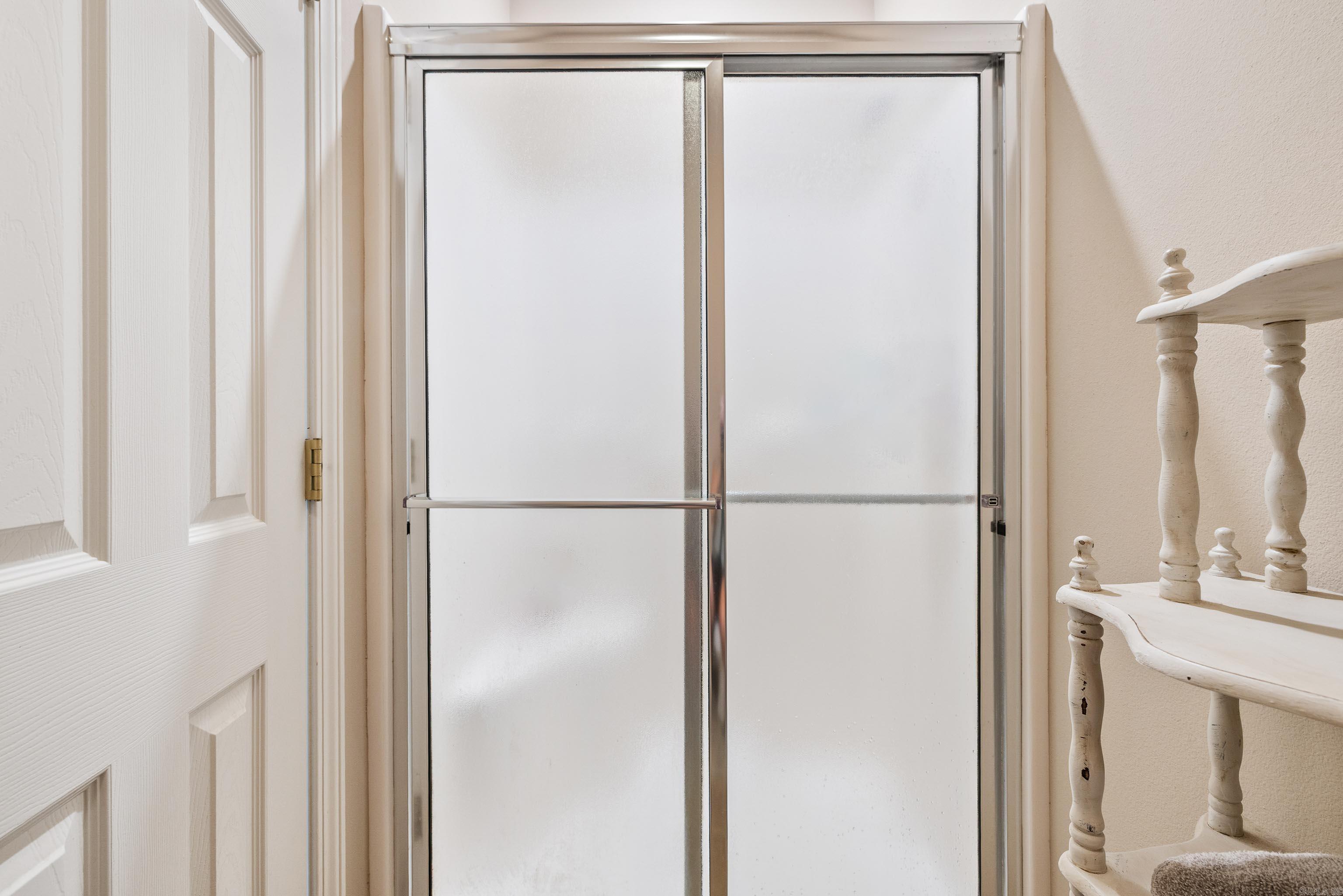 WISTERIA VINEYARD - Residential