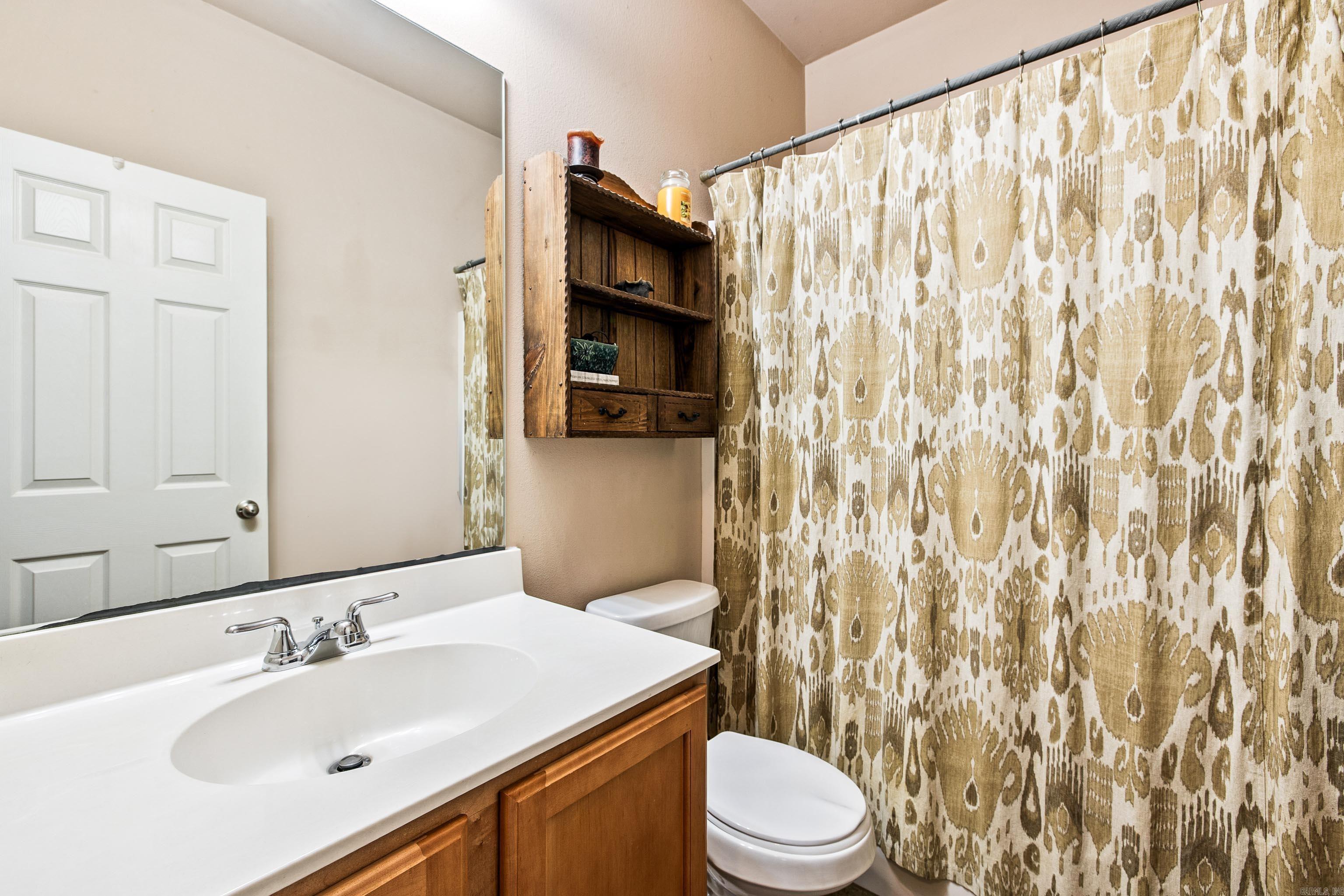 WISTERIA VINEYARD - Residential