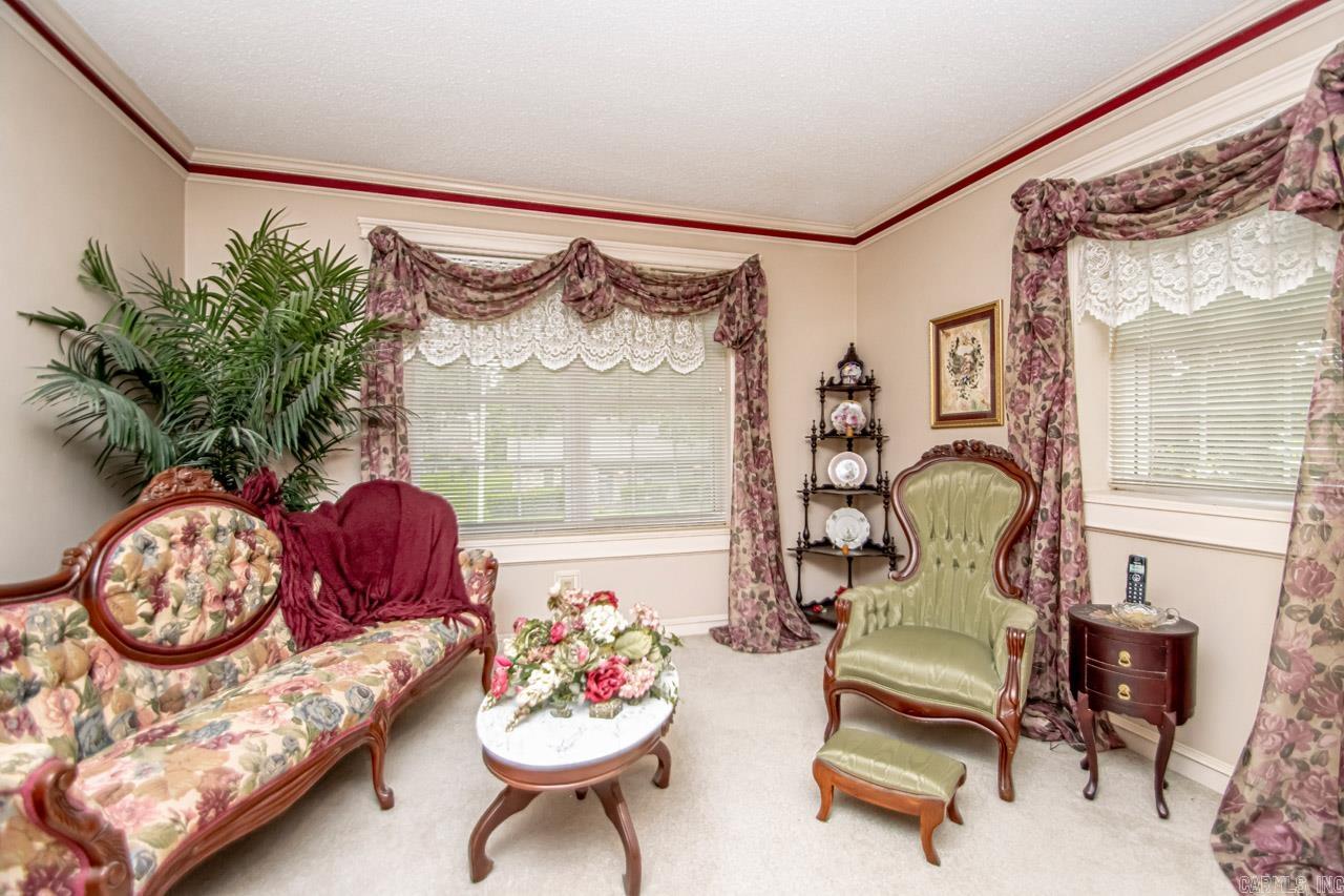 COUNTRY CLUB PARK - Residential