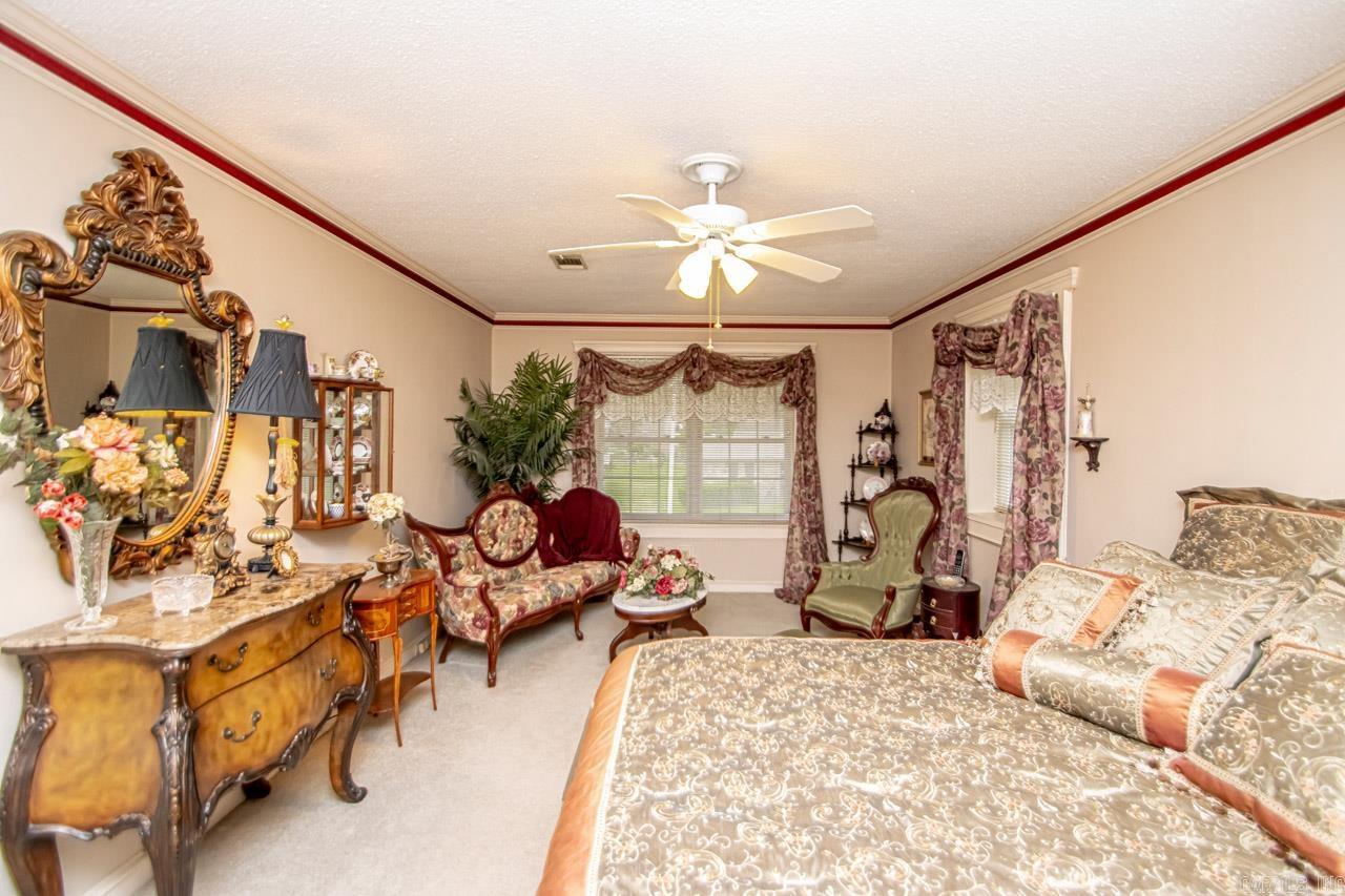 COUNTRY CLUB PARK - Residential