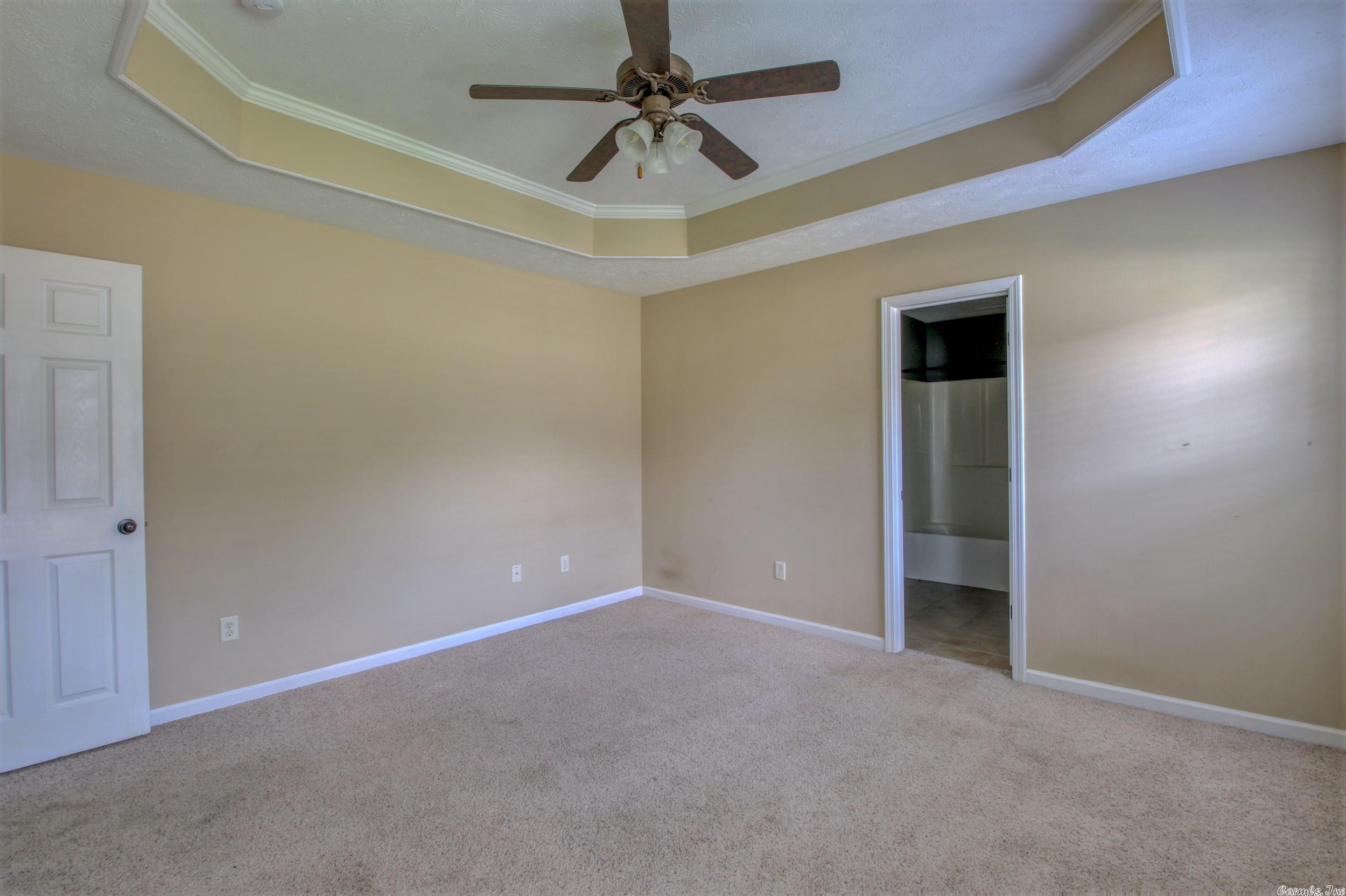 WILLOW LAKE - Residential