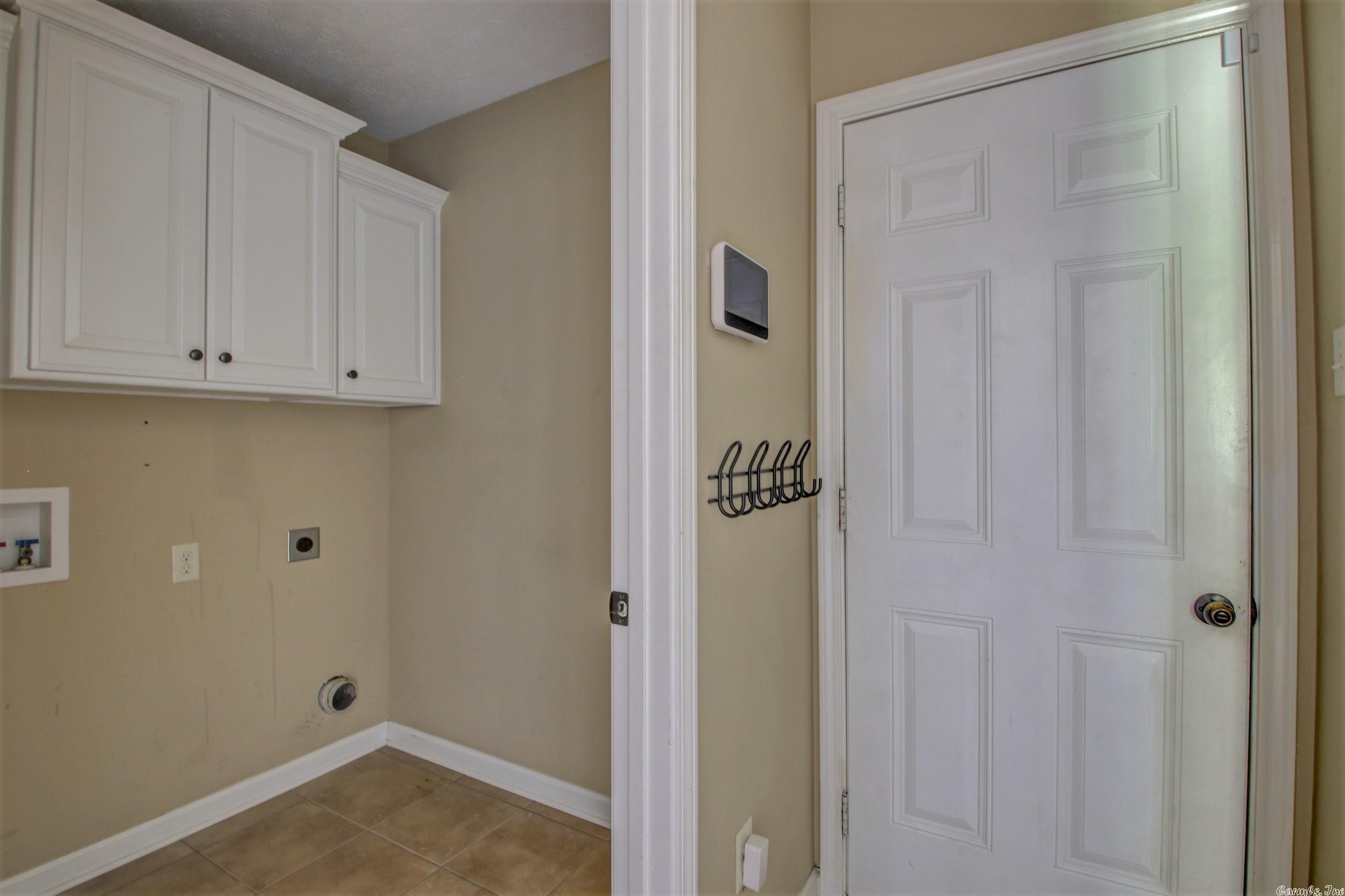 WILLOW LAKE - Residential