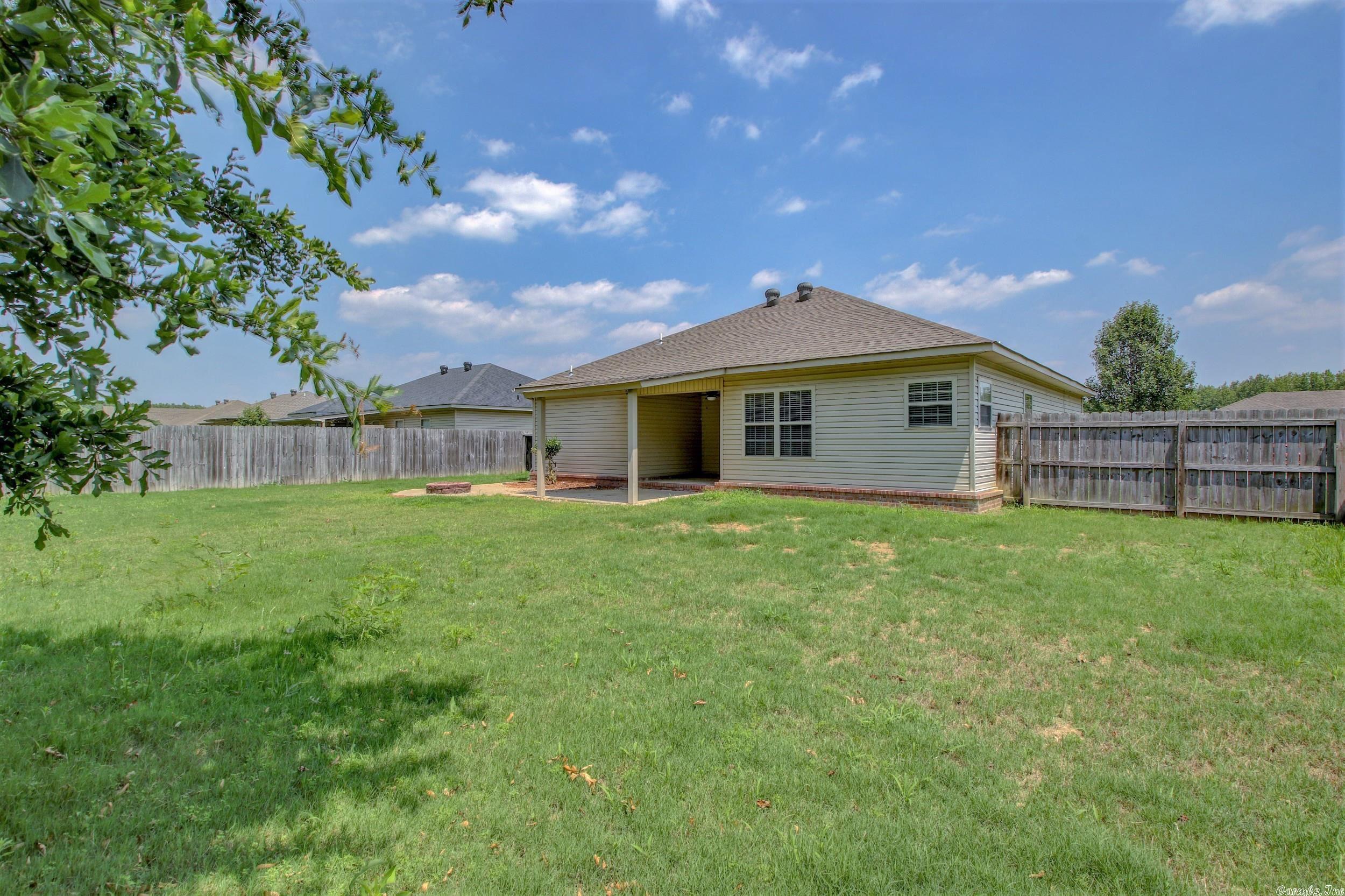 WILLOW LAKE - Residential