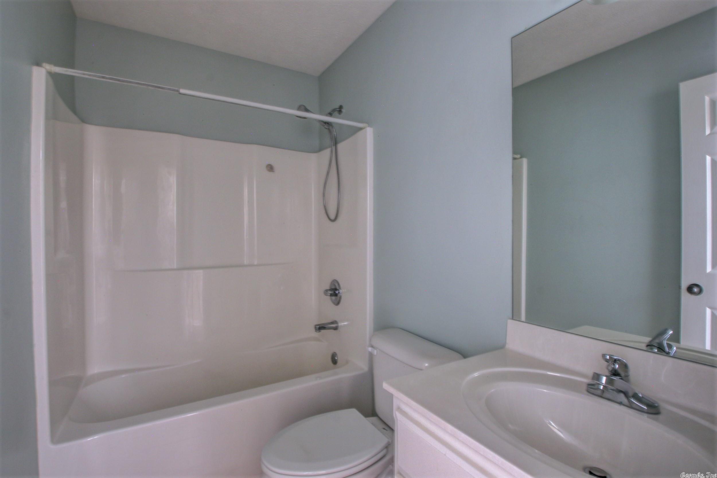 WILLOW LAKE - Residential