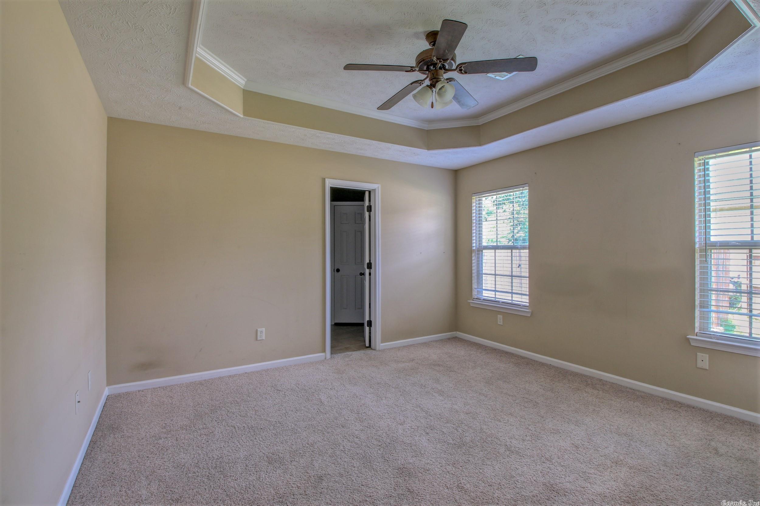 WILLOW LAKE - Residential