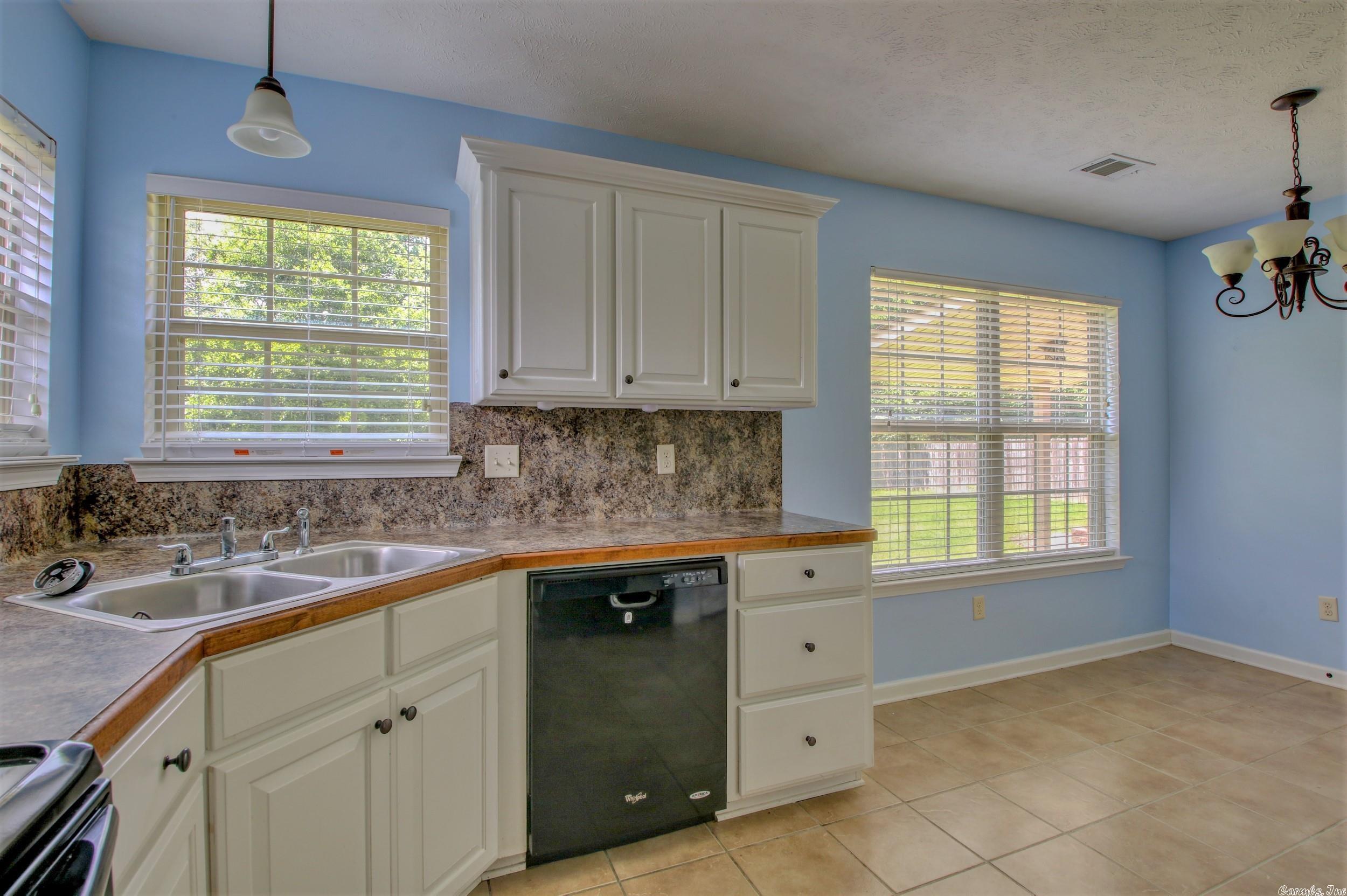 WILLOW LAKE - Residential