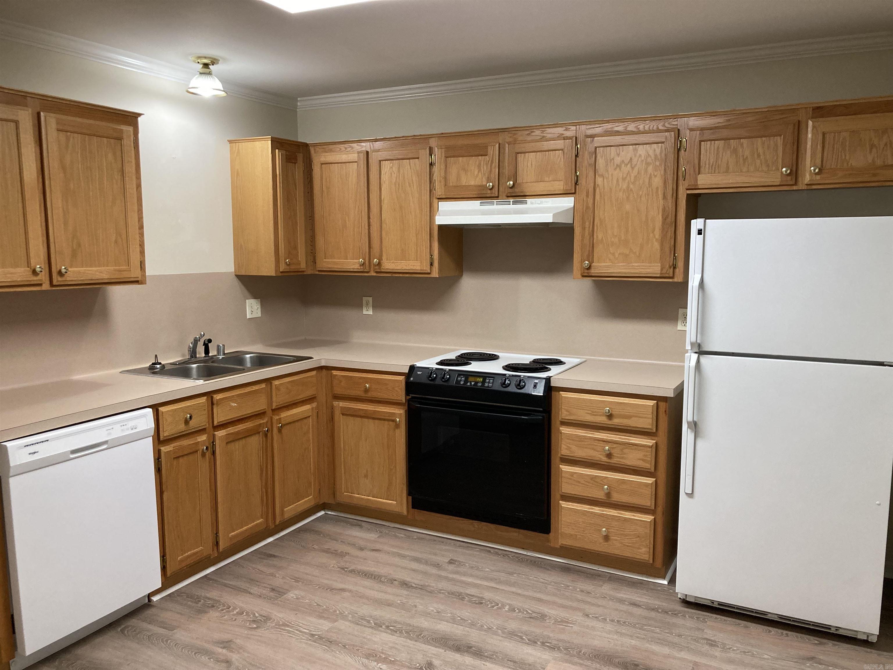 Club Estates - Residential Lease