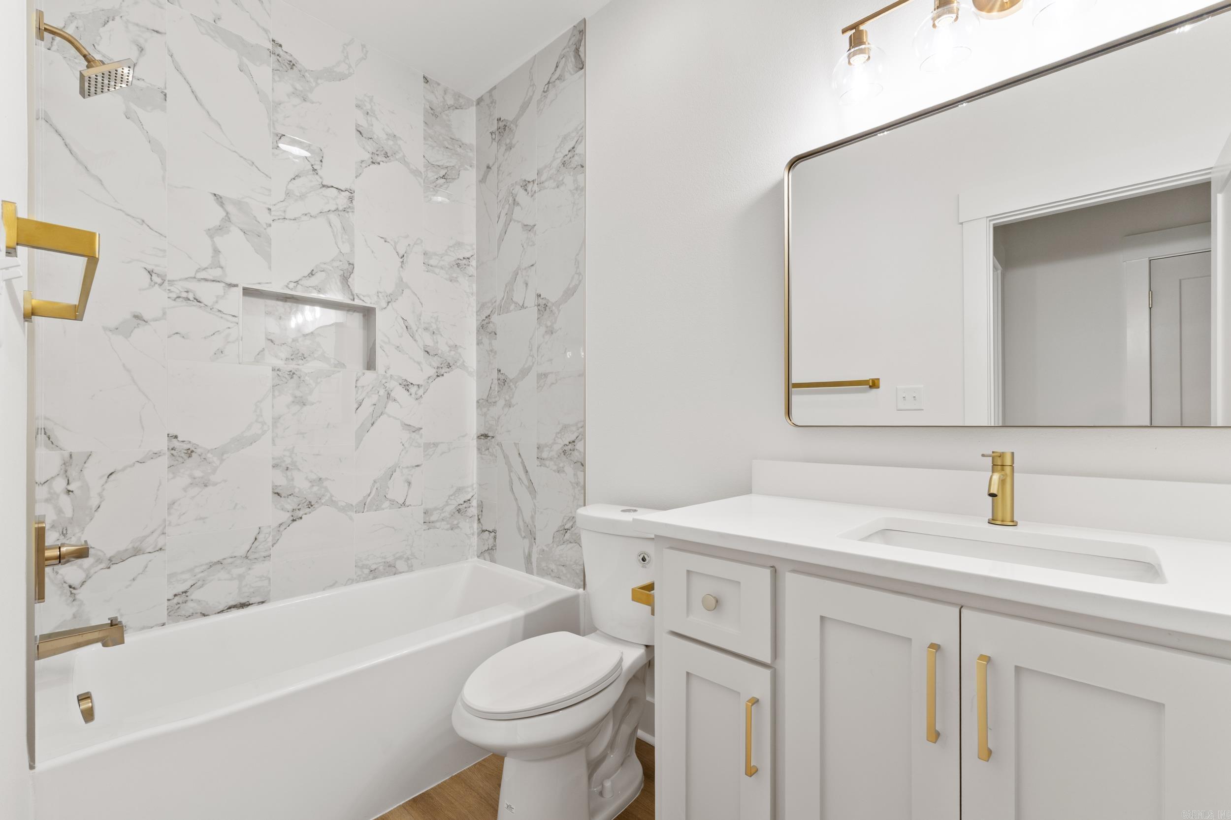 EAST MEADOW - Residential