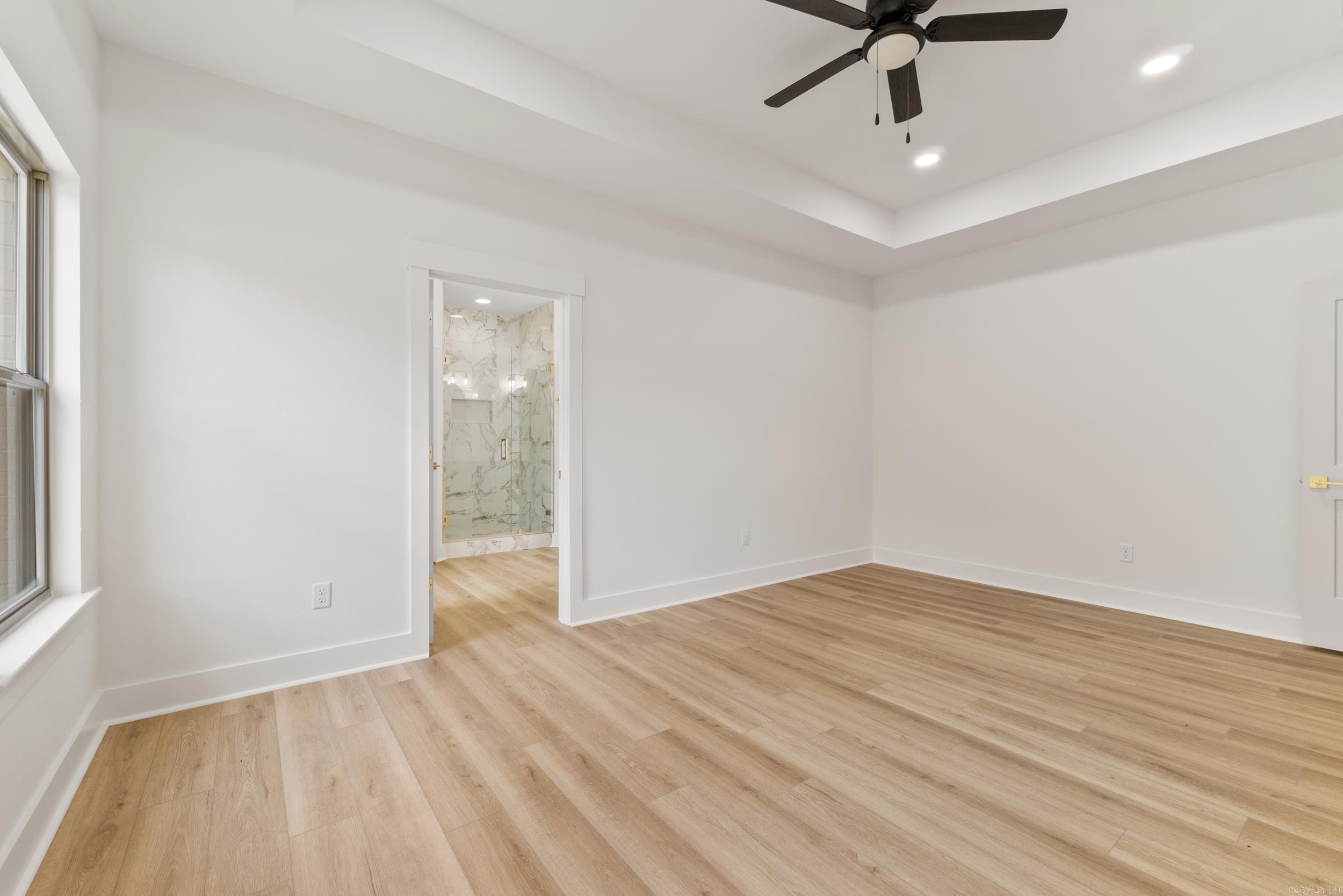 EAST MEADOW - Residential